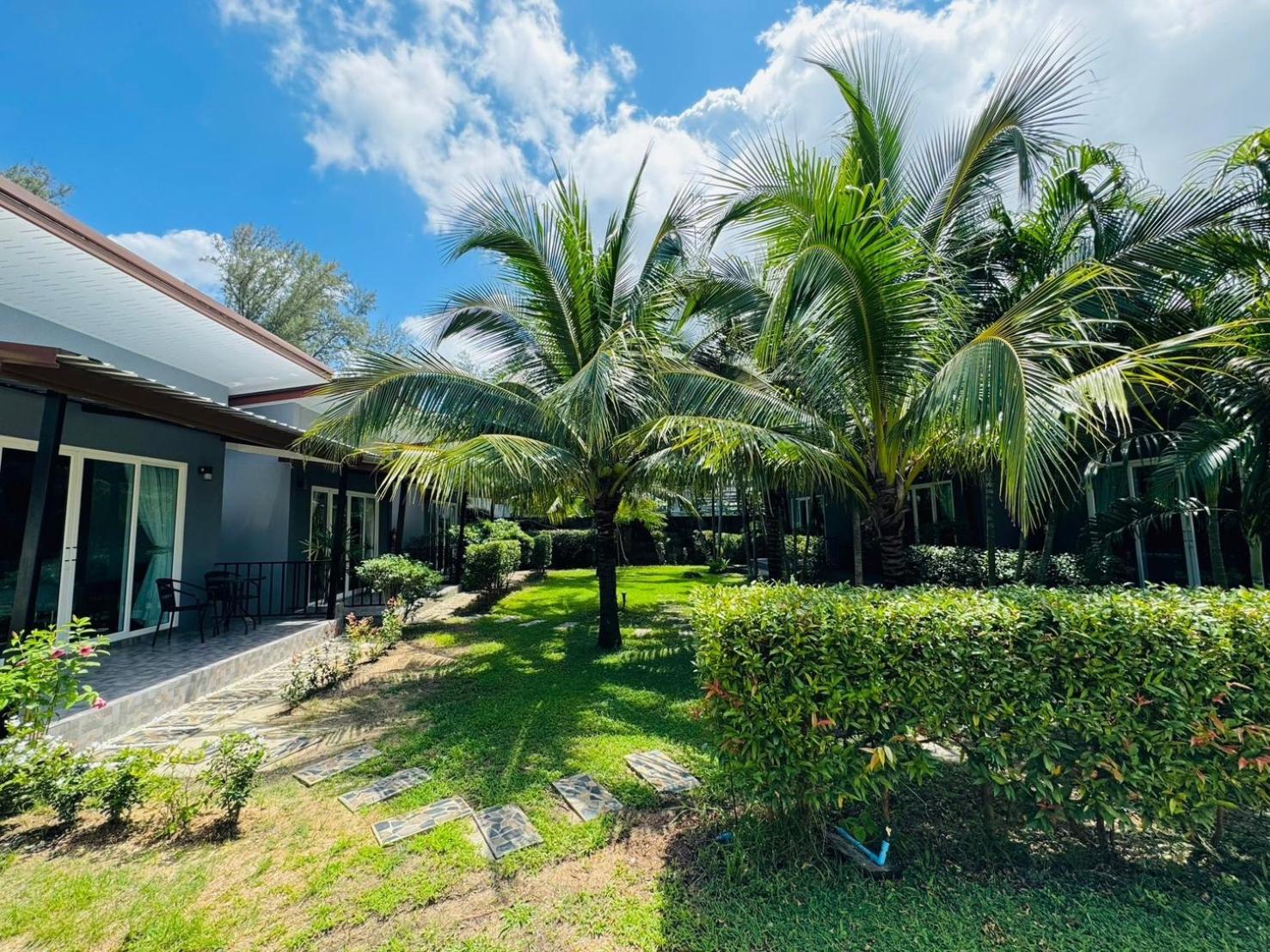 Marisa Garden Bungalow