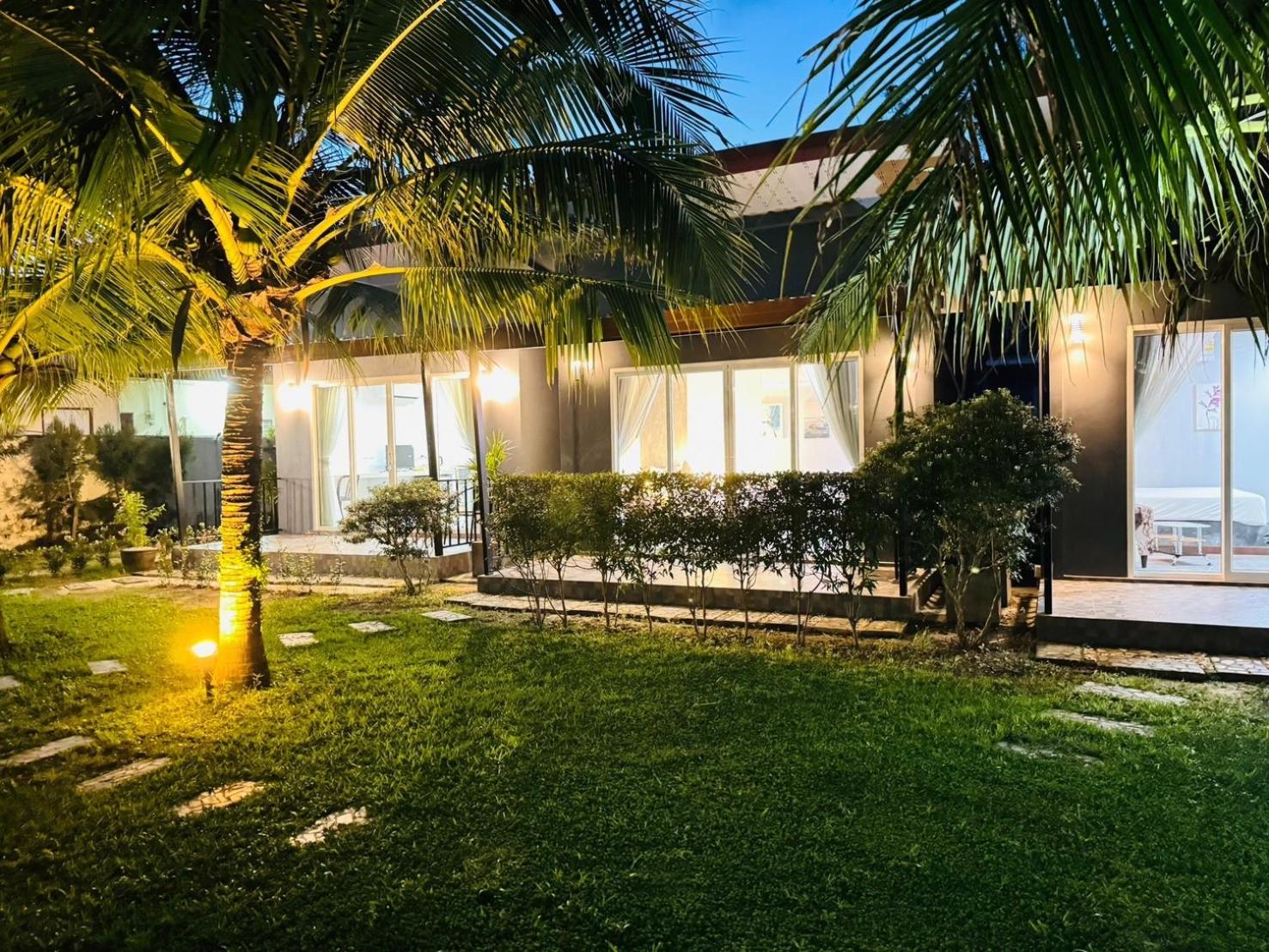 Marisa Garden Bungalow