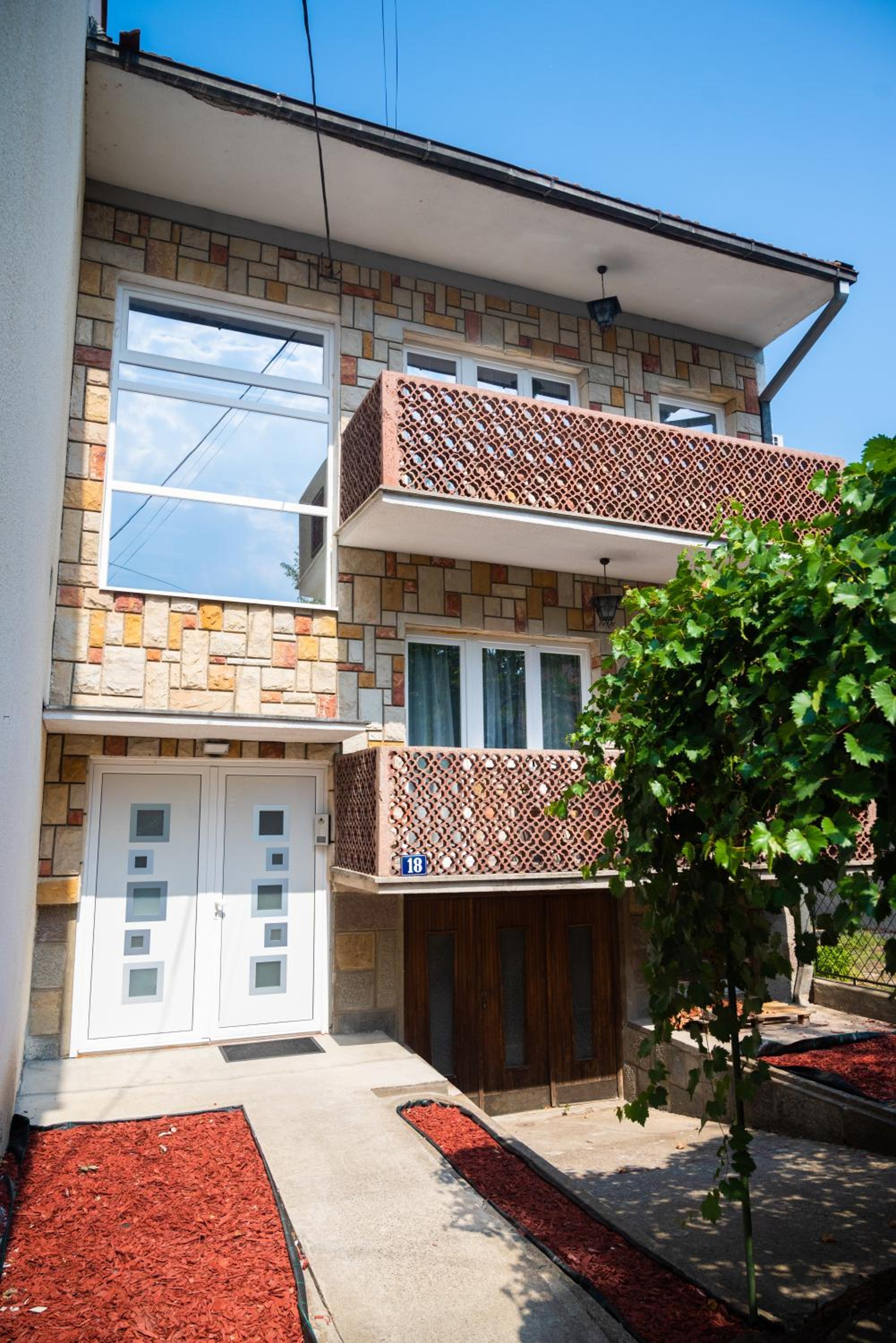 M2-apartments