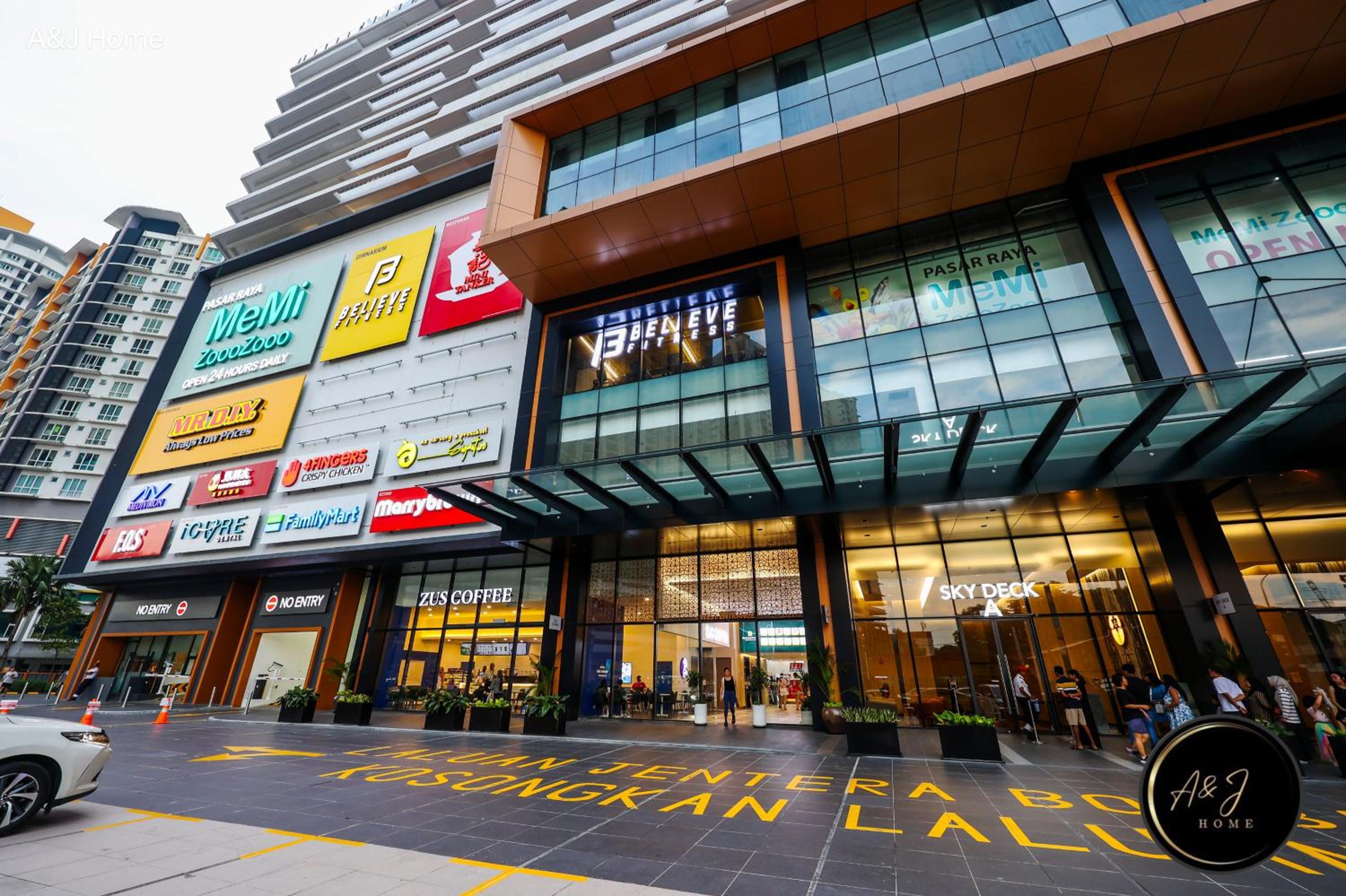 Host&Guest Deluxe Suite Old Klang Road KL