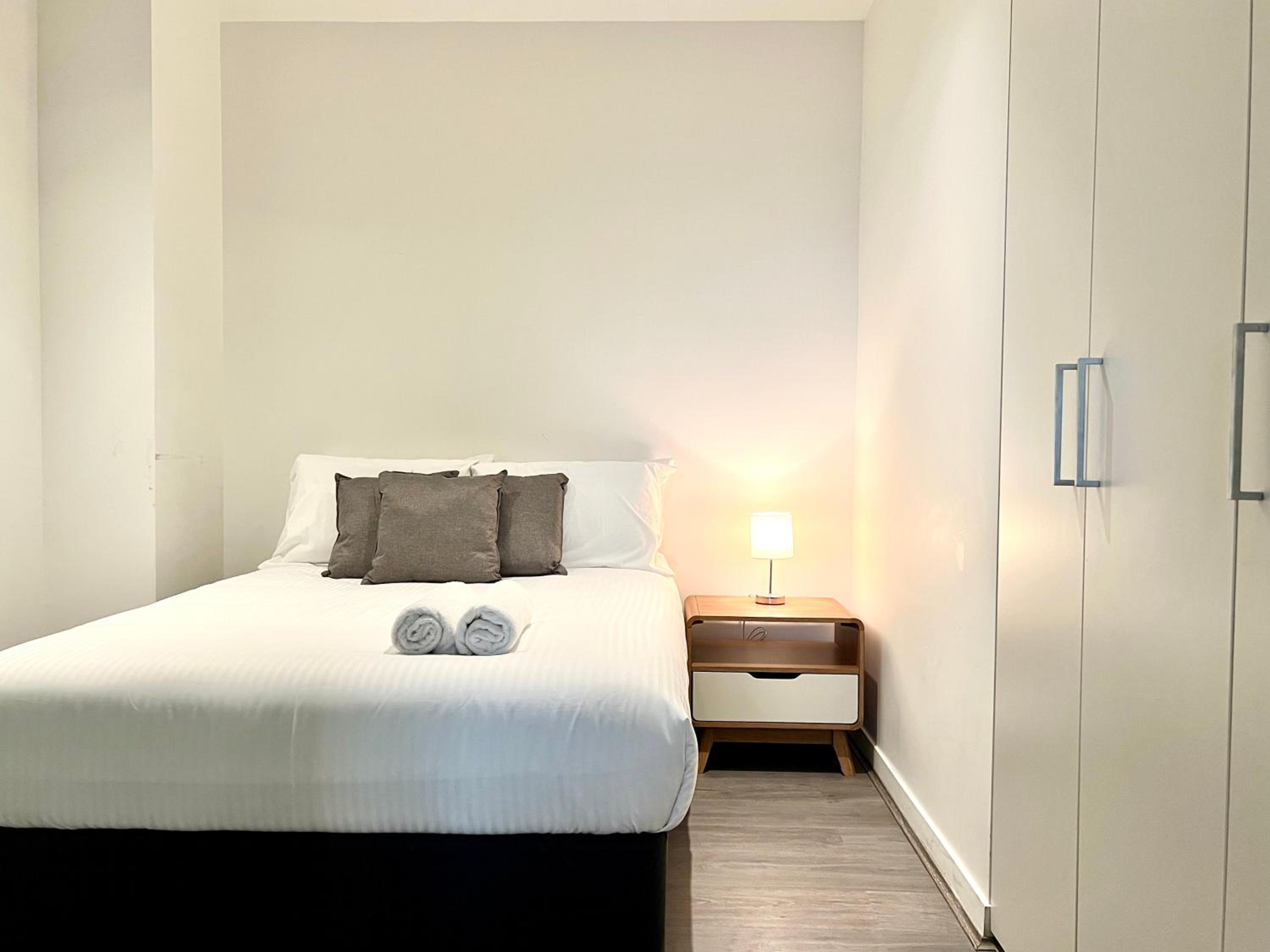 ReadySet Apartments at Madison