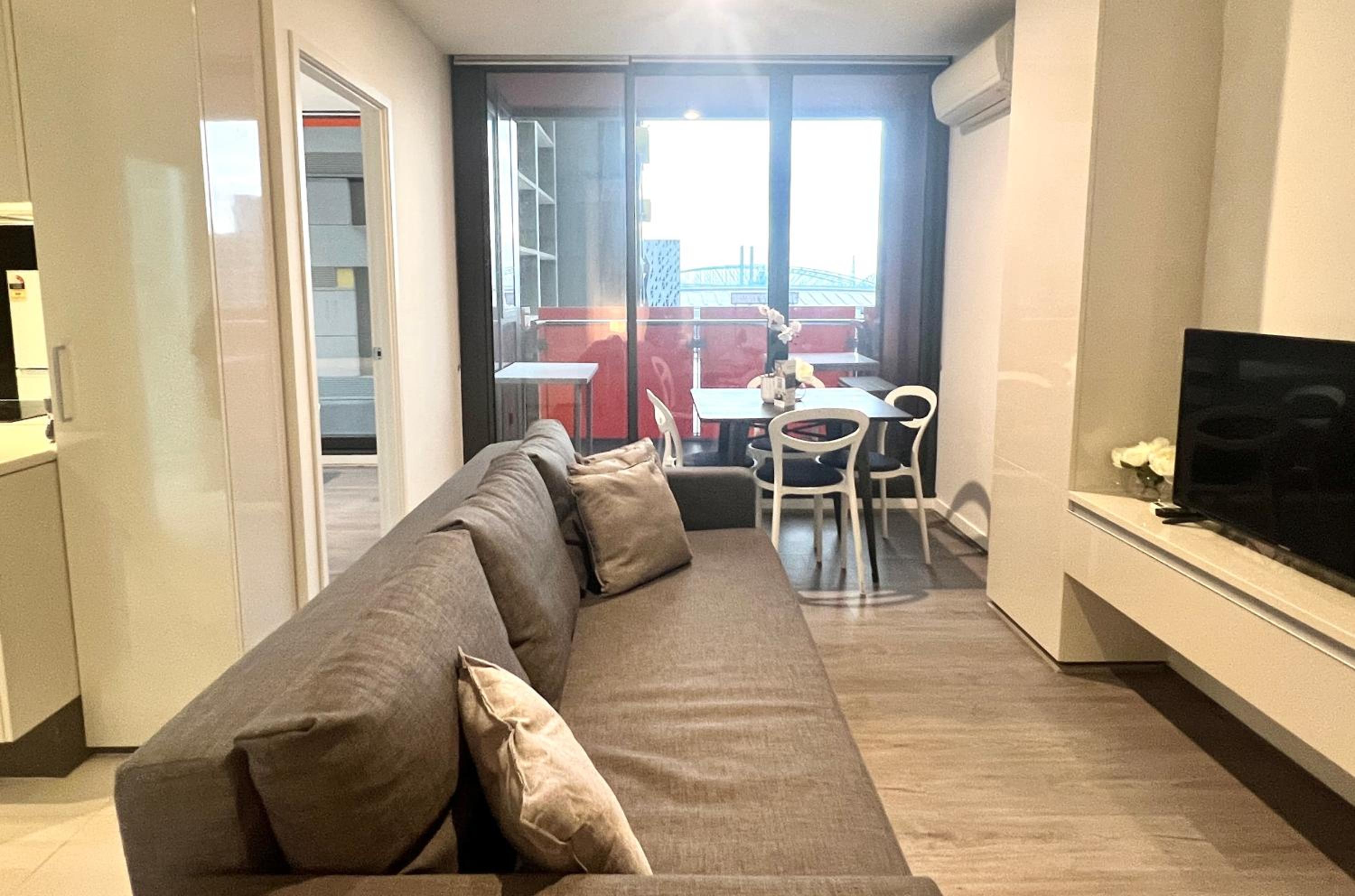 ReadySet Apartments at Madison