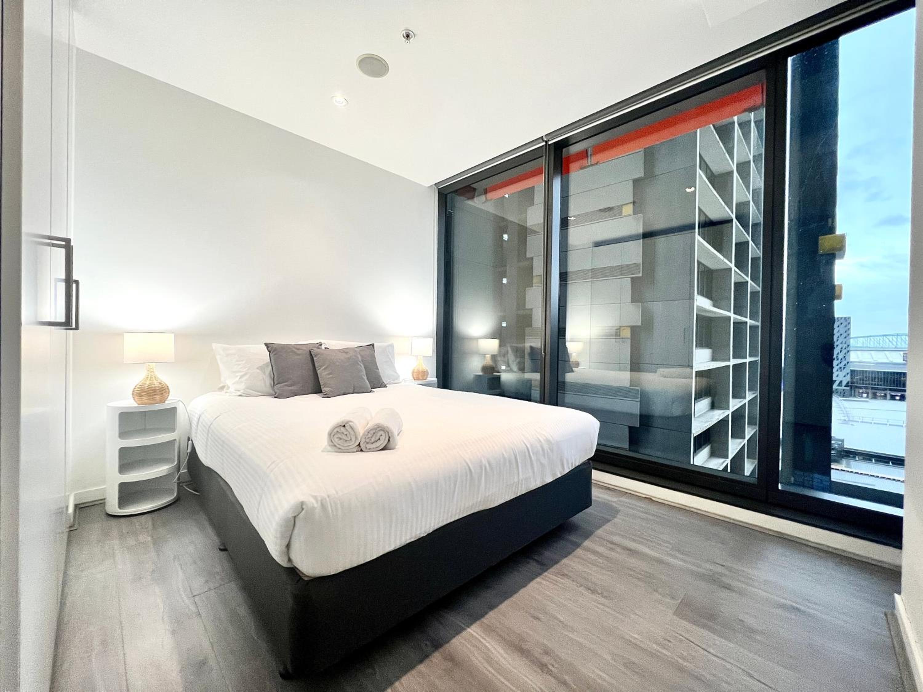 ReadySet Apartments at Madison