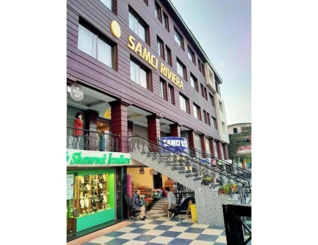 Hotel Samci Riviera, Srinagar view 5