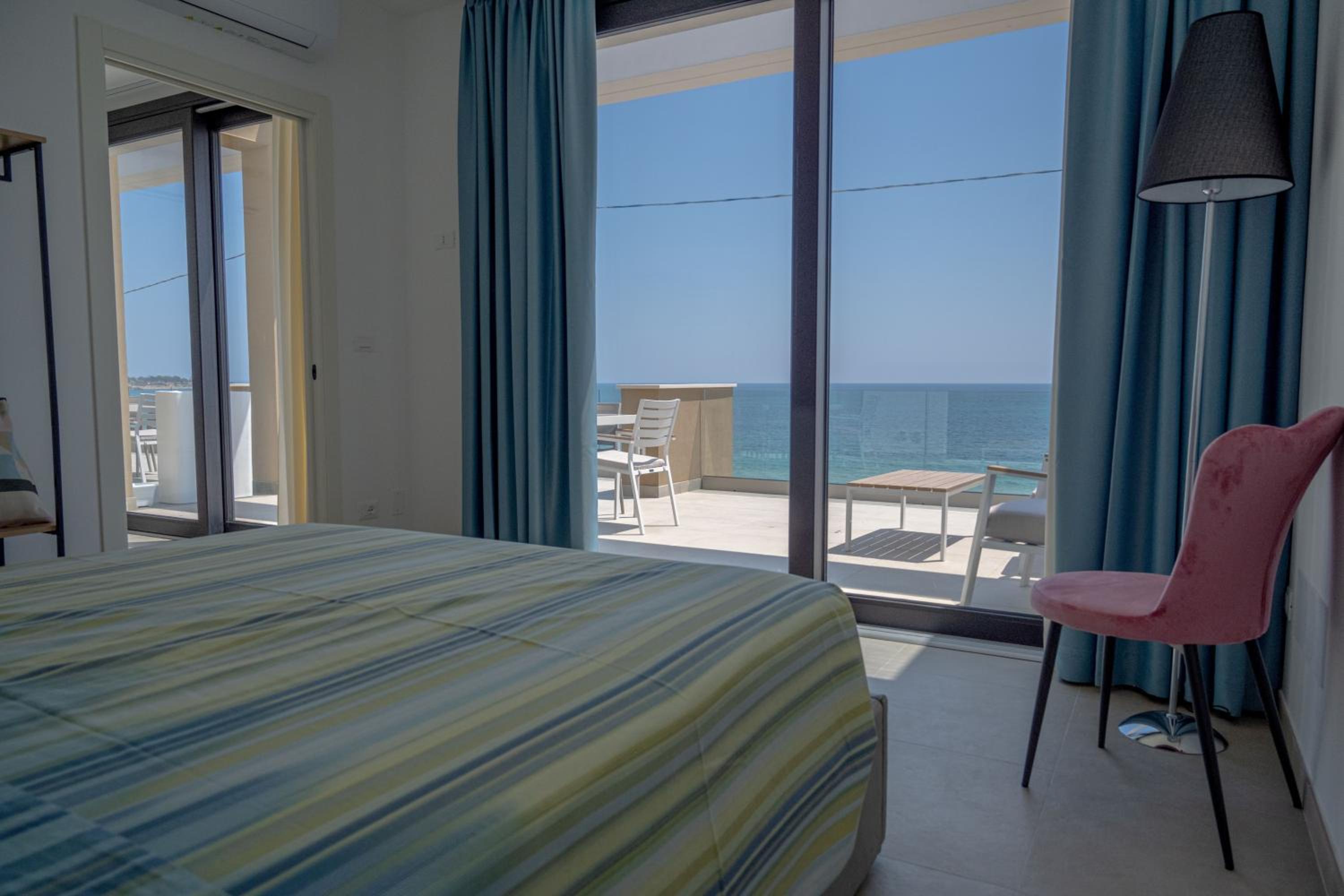 Villa Sun Luxury Apartments Sea View view 3