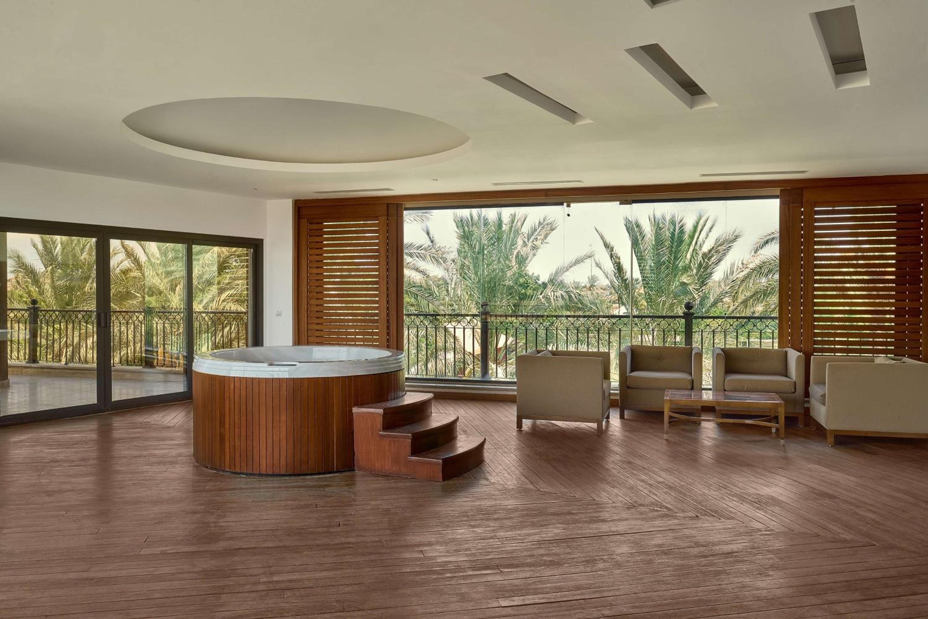 Hilton Alexandria King's Ranch Hotel