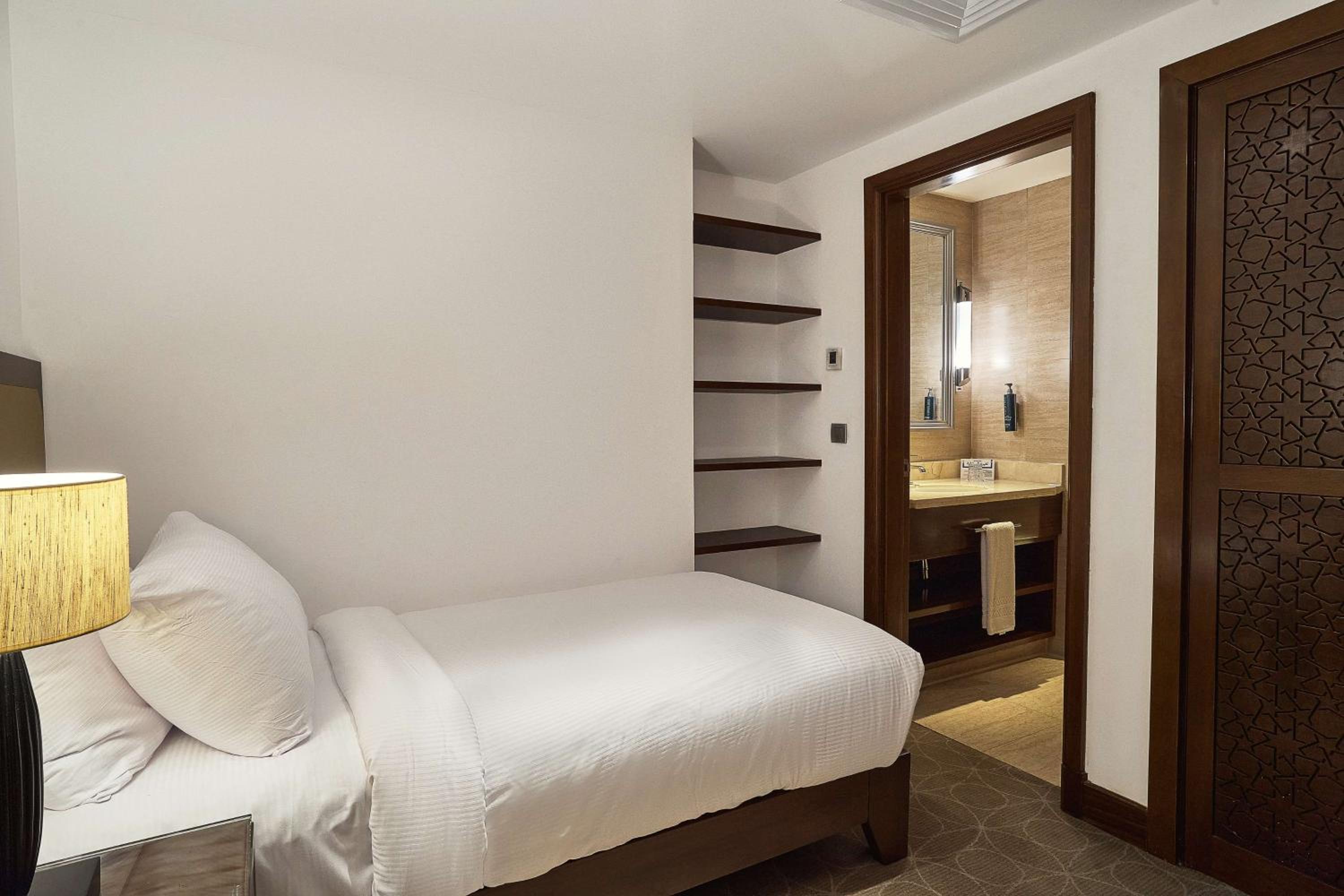 Hilton Alexandria King's Ranch Hotel