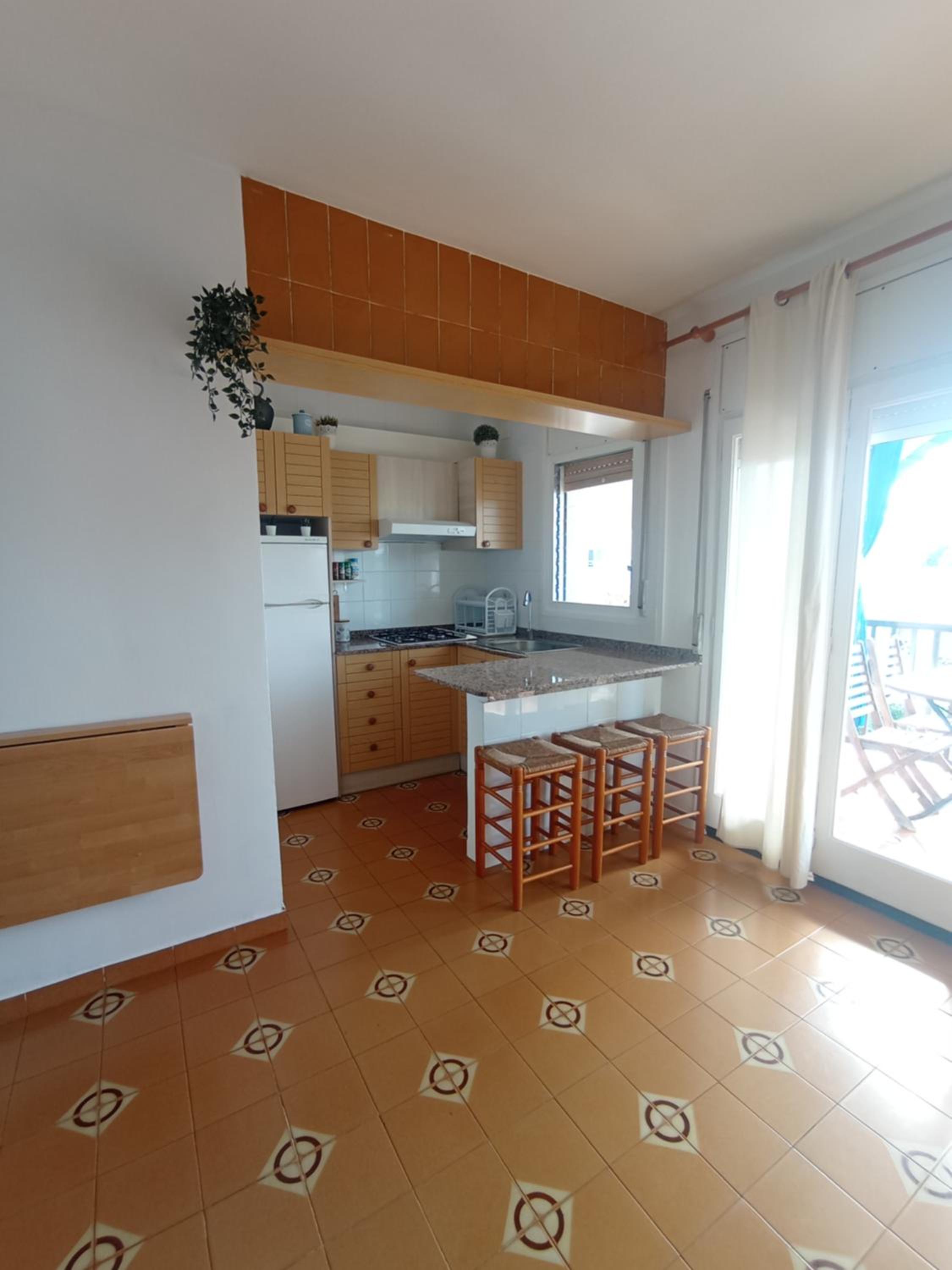 Apartamento, 3° línea de playa view 4