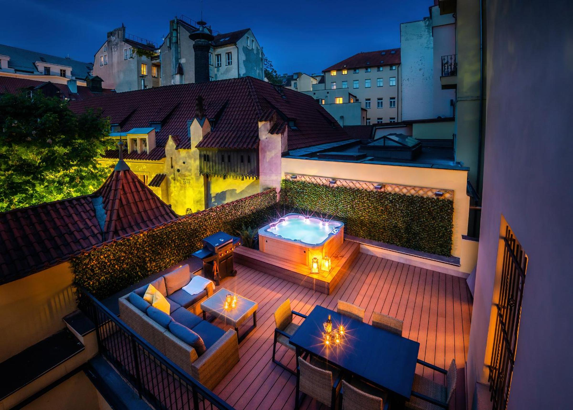 Centrum Apartments Pstrossova