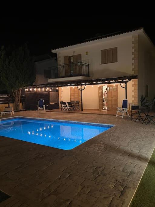 Palm Villa 3 bedrooms - Sleeps 6