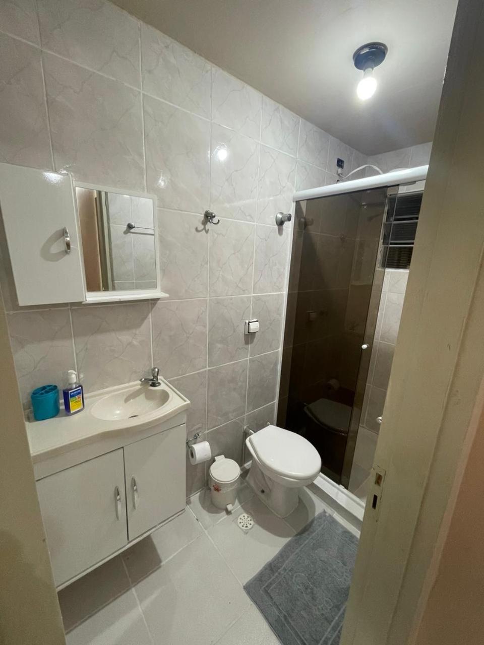 Sobrado geminado Guarujá enseada