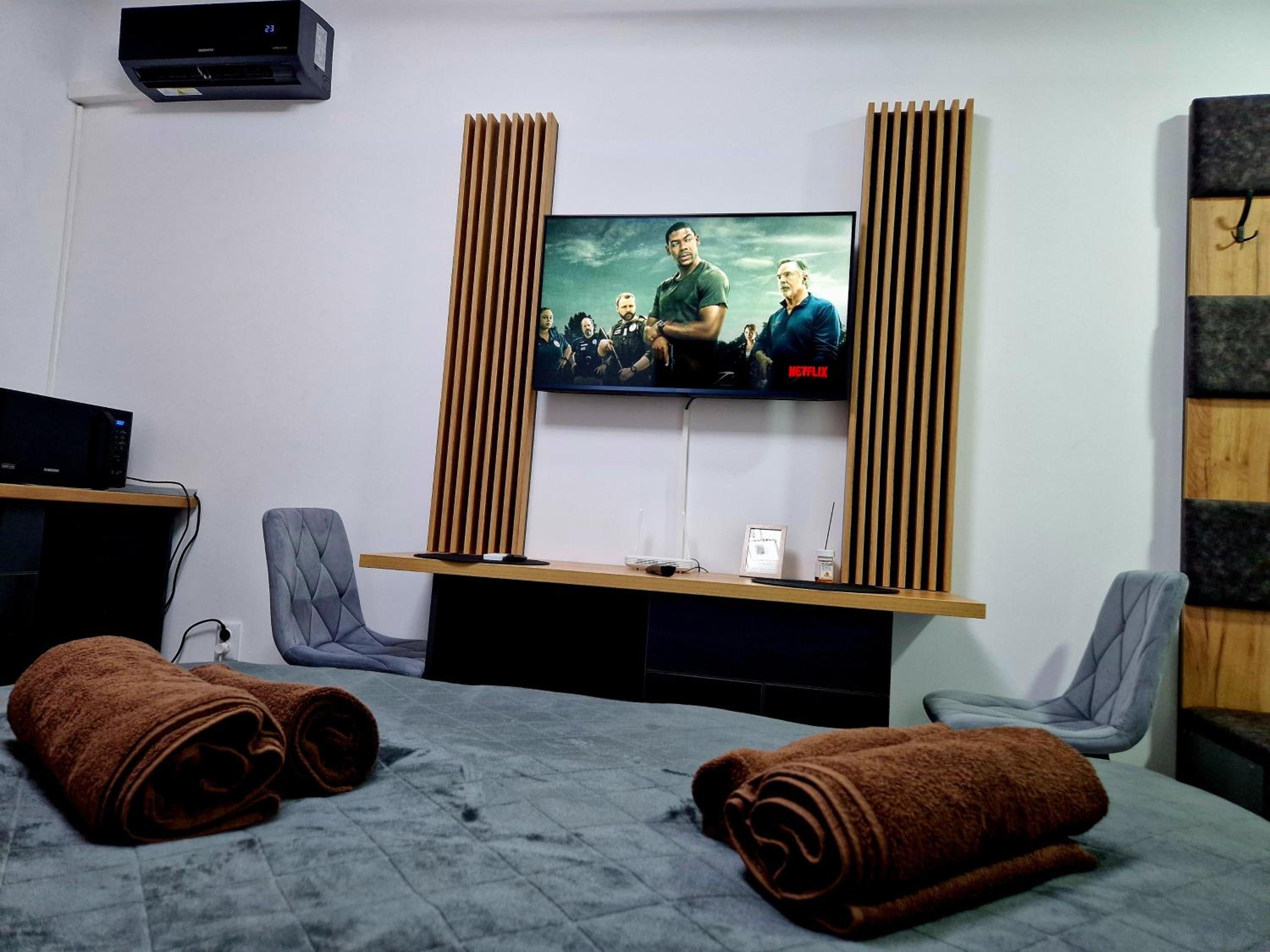 Modern Studio 2 en Onești