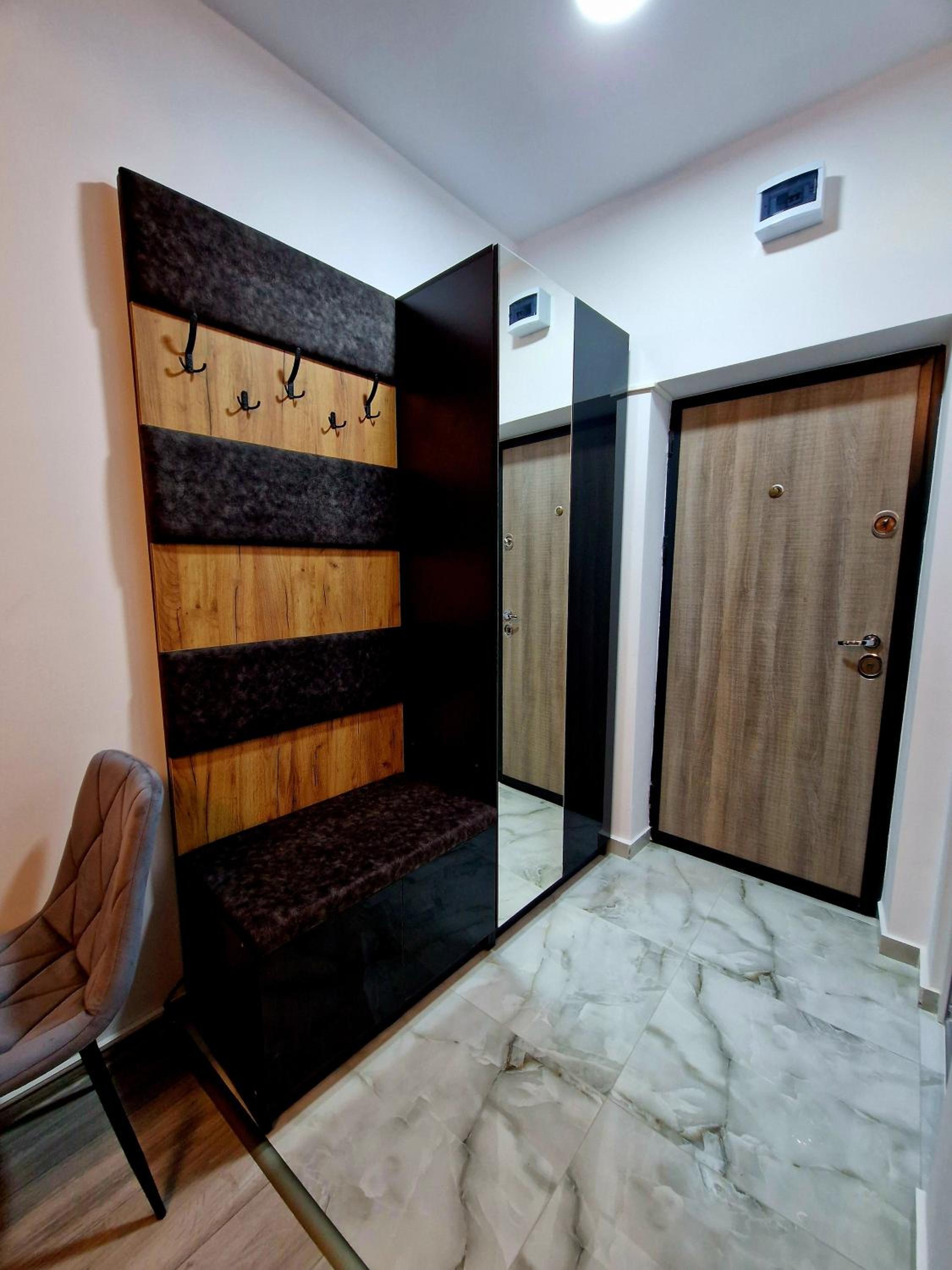 Modern Studio 2