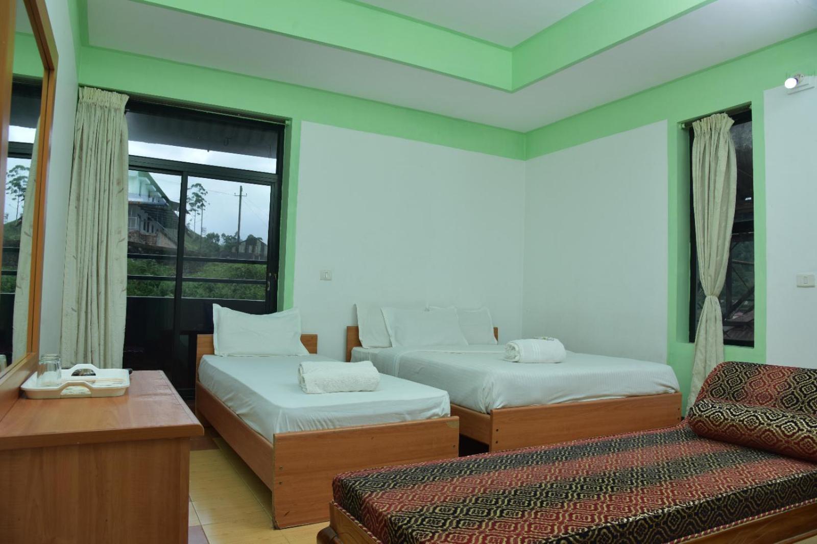 Raahath Inn Munnar view 4