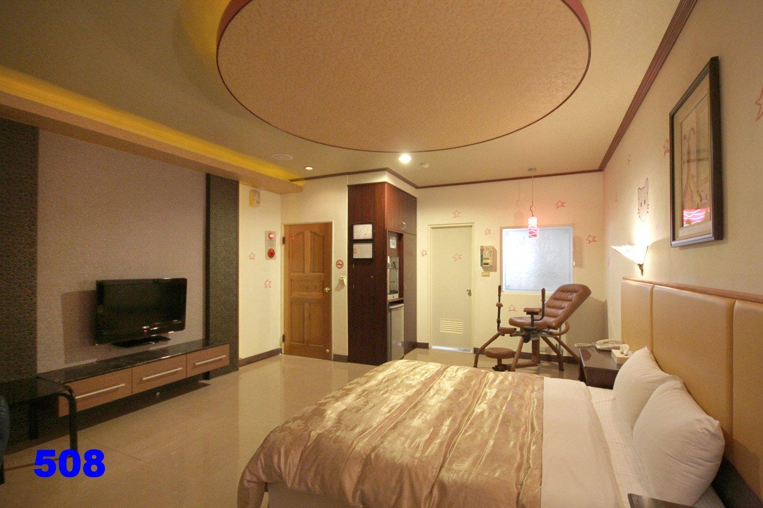 Photo 9