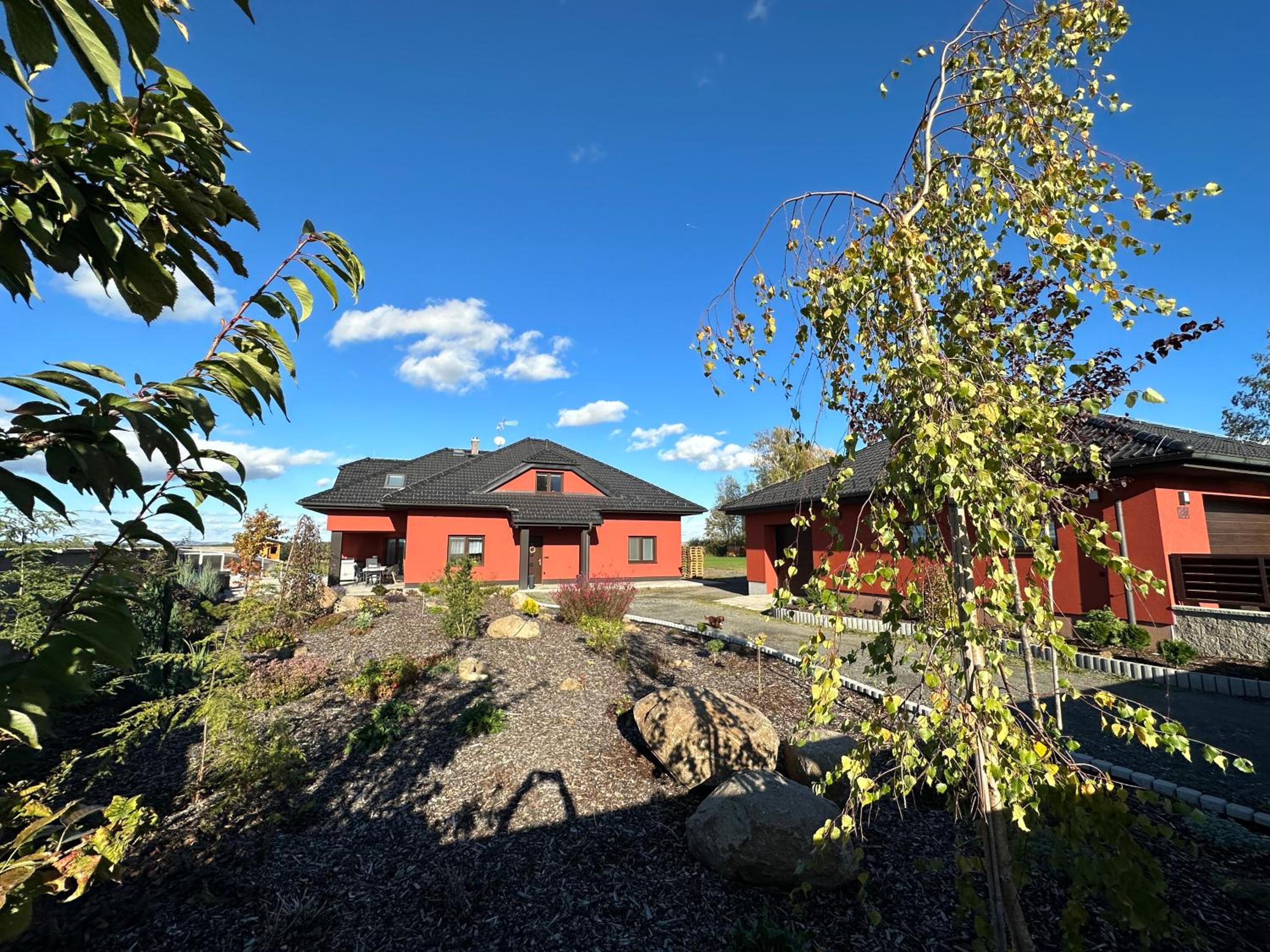 House&Garden&Pool