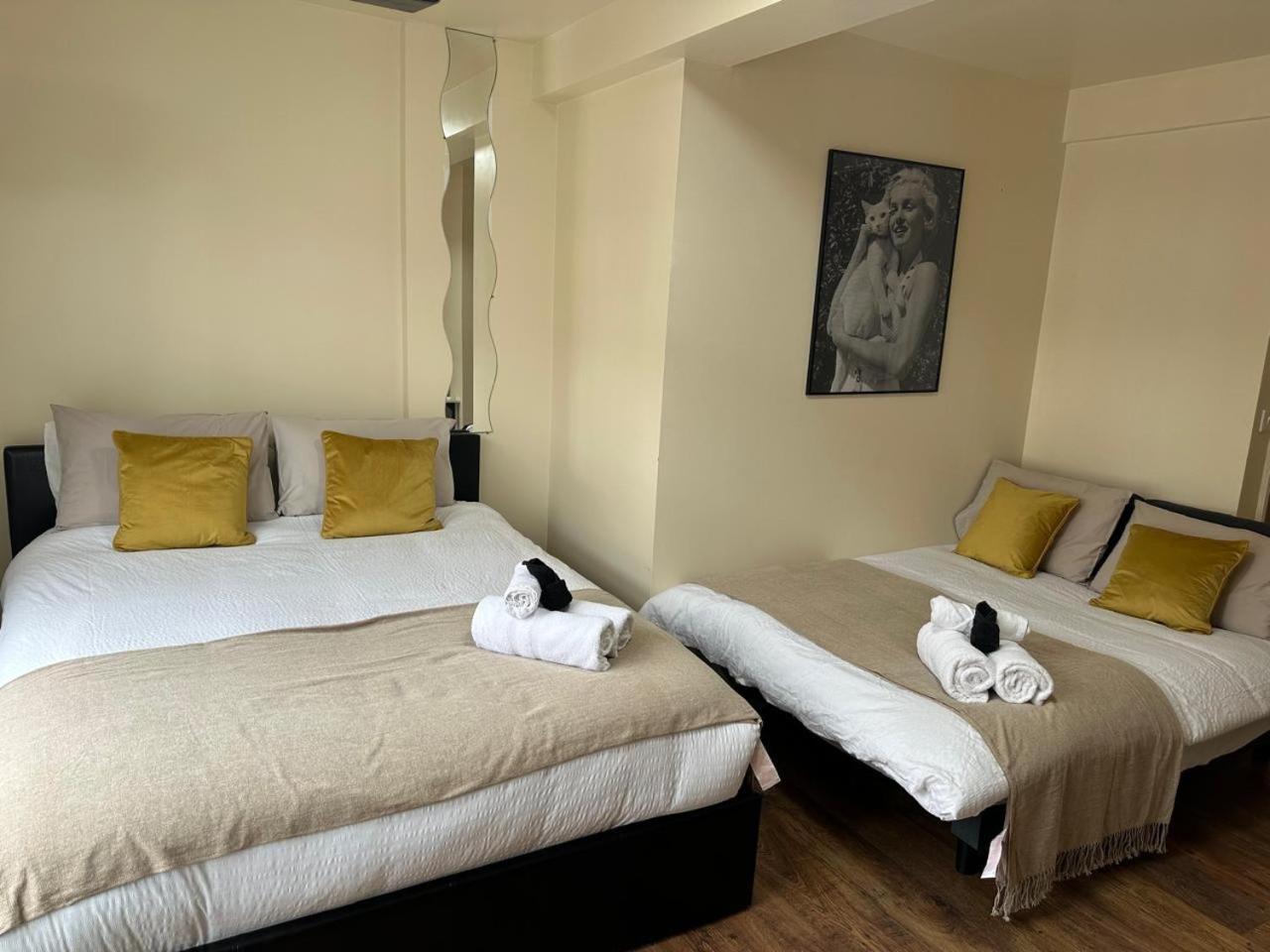 Ensuite Room Shoreditch