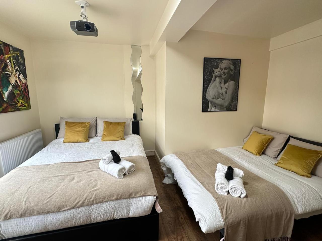 Ensuite Room Shoreditch