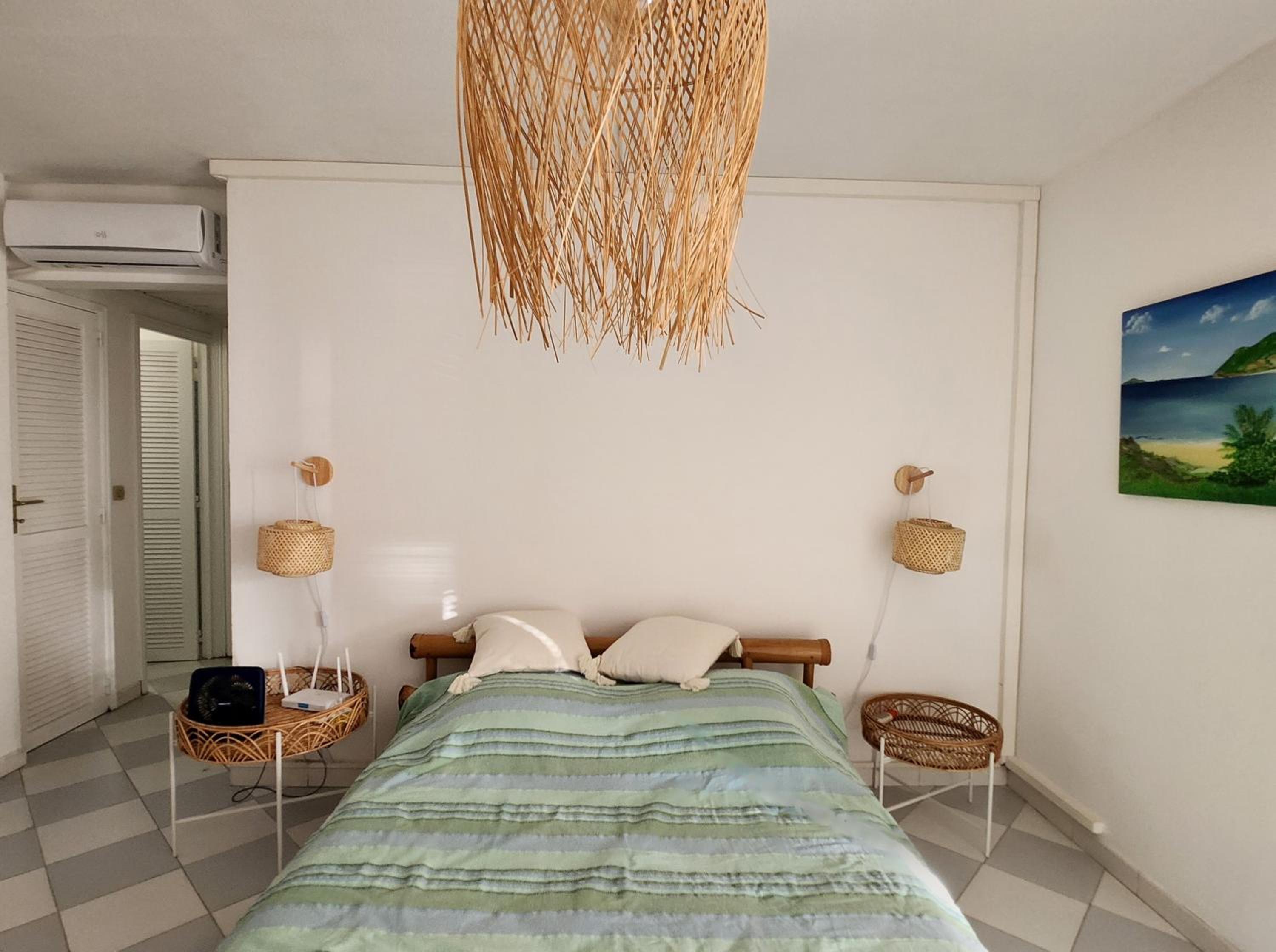 Bamboo on the beach - Spacious beachfront studio view 2