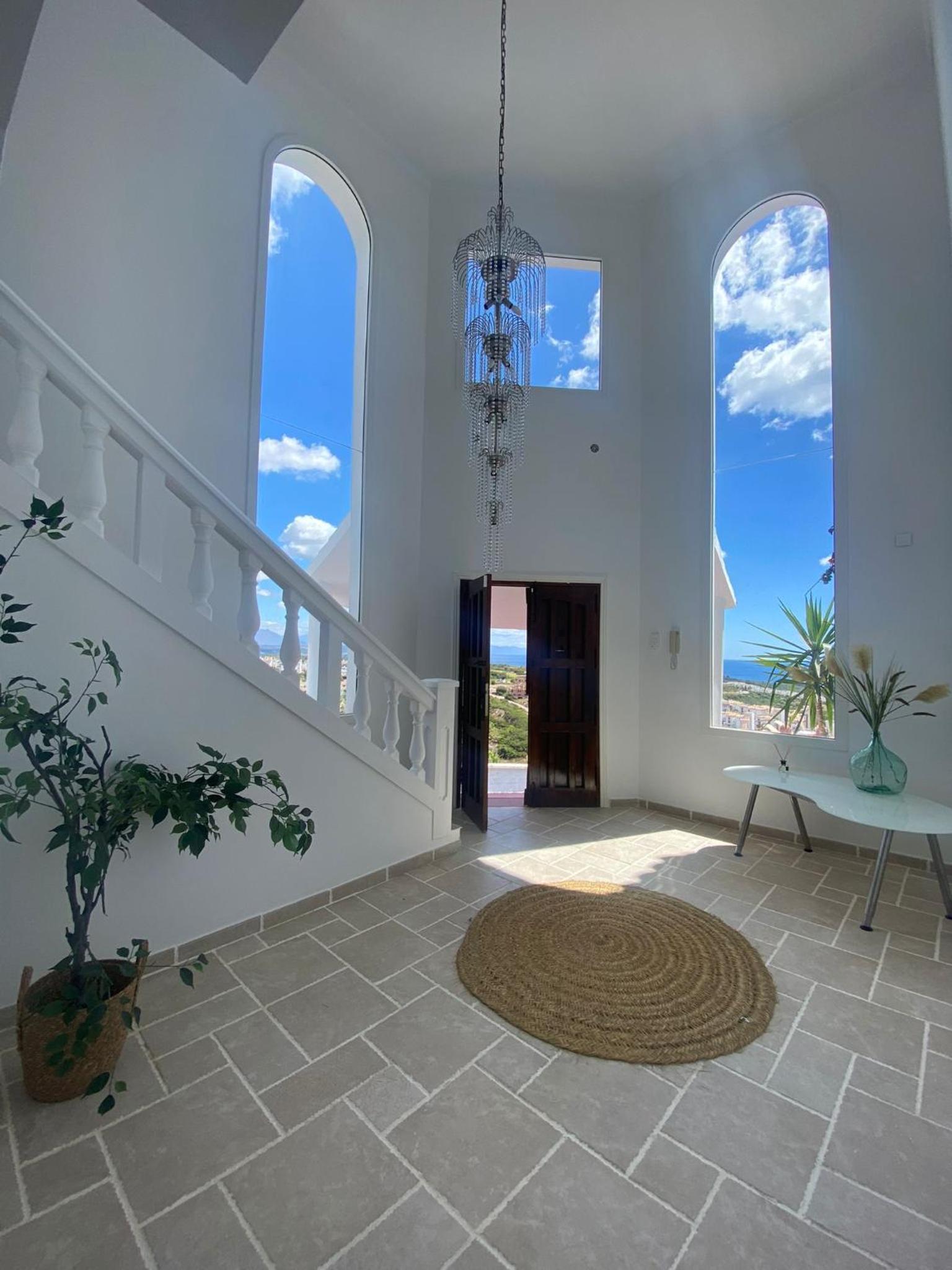 Seaview Villa