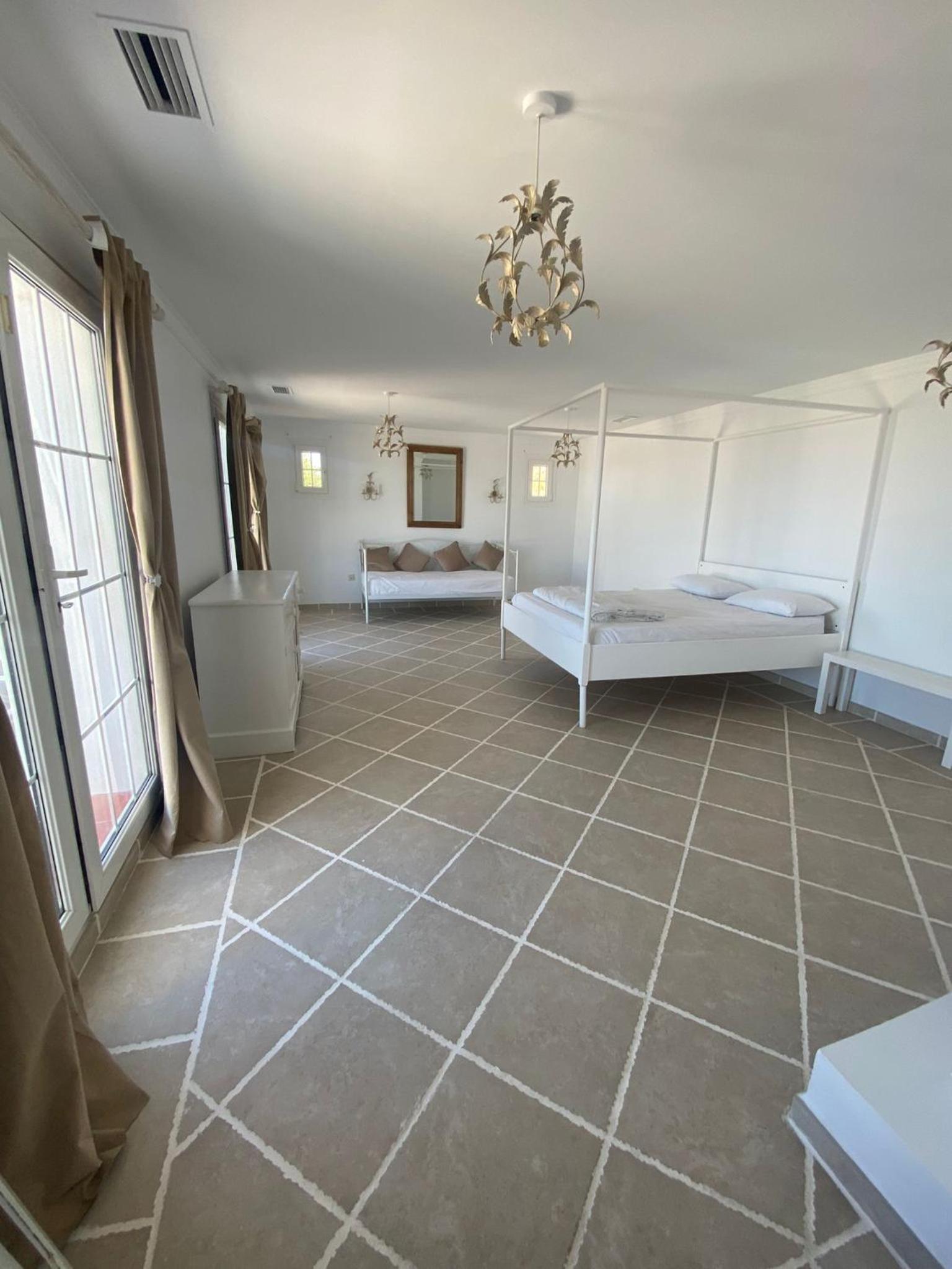Seaview Villa