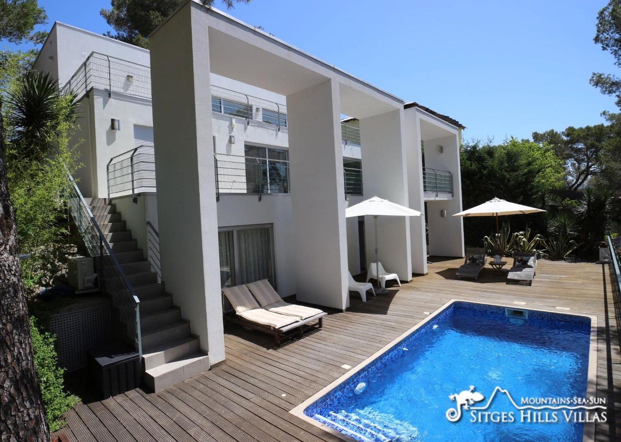 Villa Lucere with private pool near Sitges photo 2
