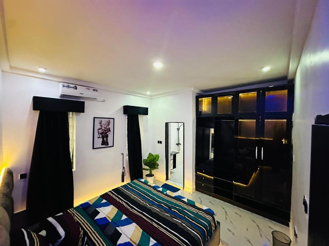 Prodigy luxury Apartment view 4