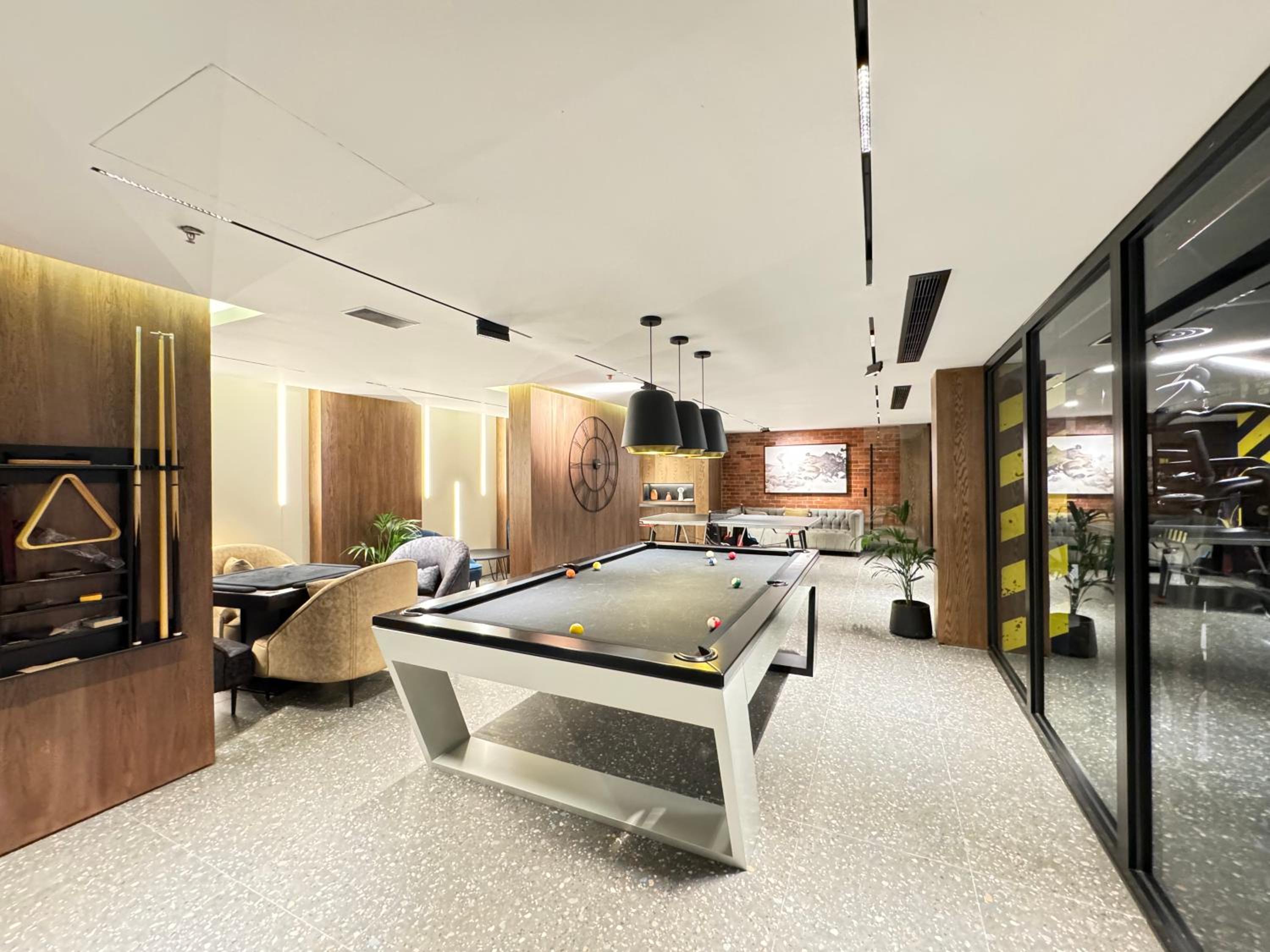activities & amenities