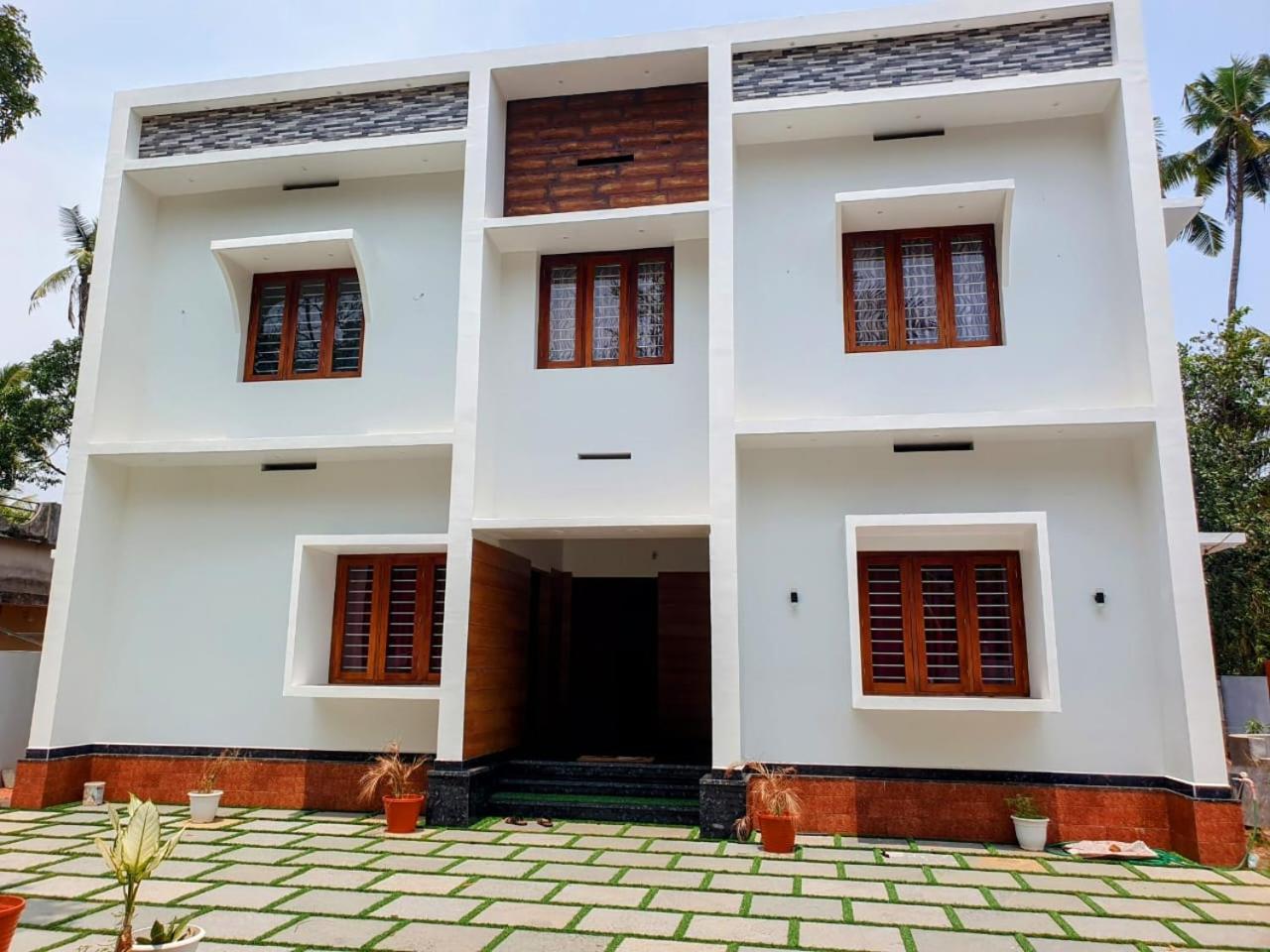 Pushpas homestay