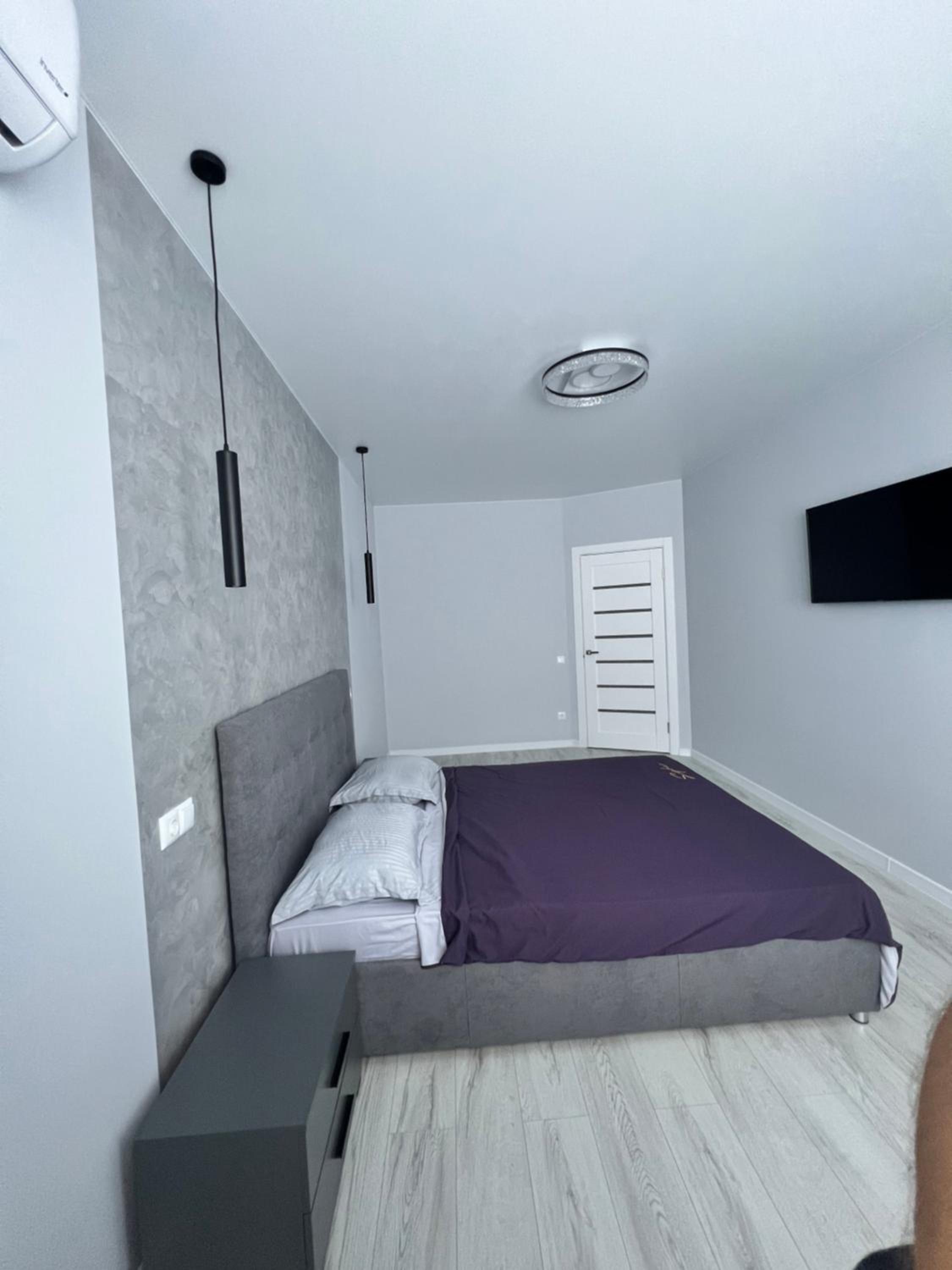Gold Apartment Vysochana18