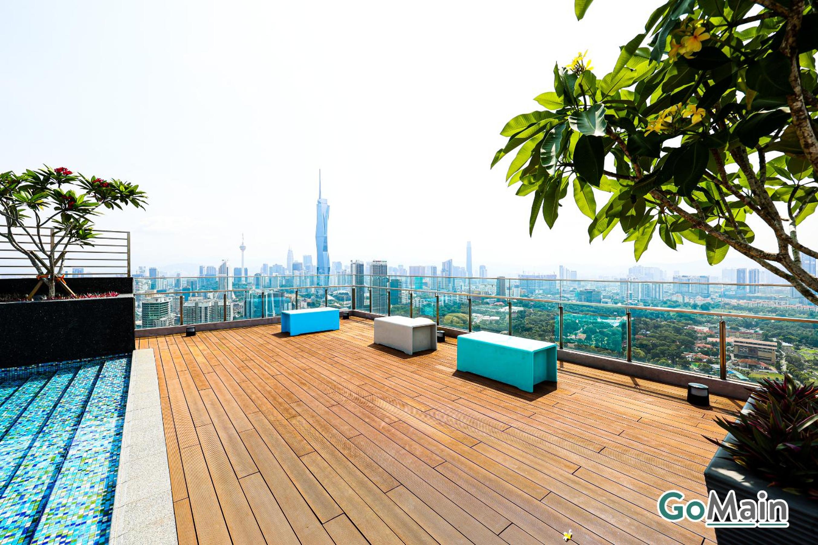 Infinity SkyPool - KL Suite KL Sentral Brickfield by GoMain