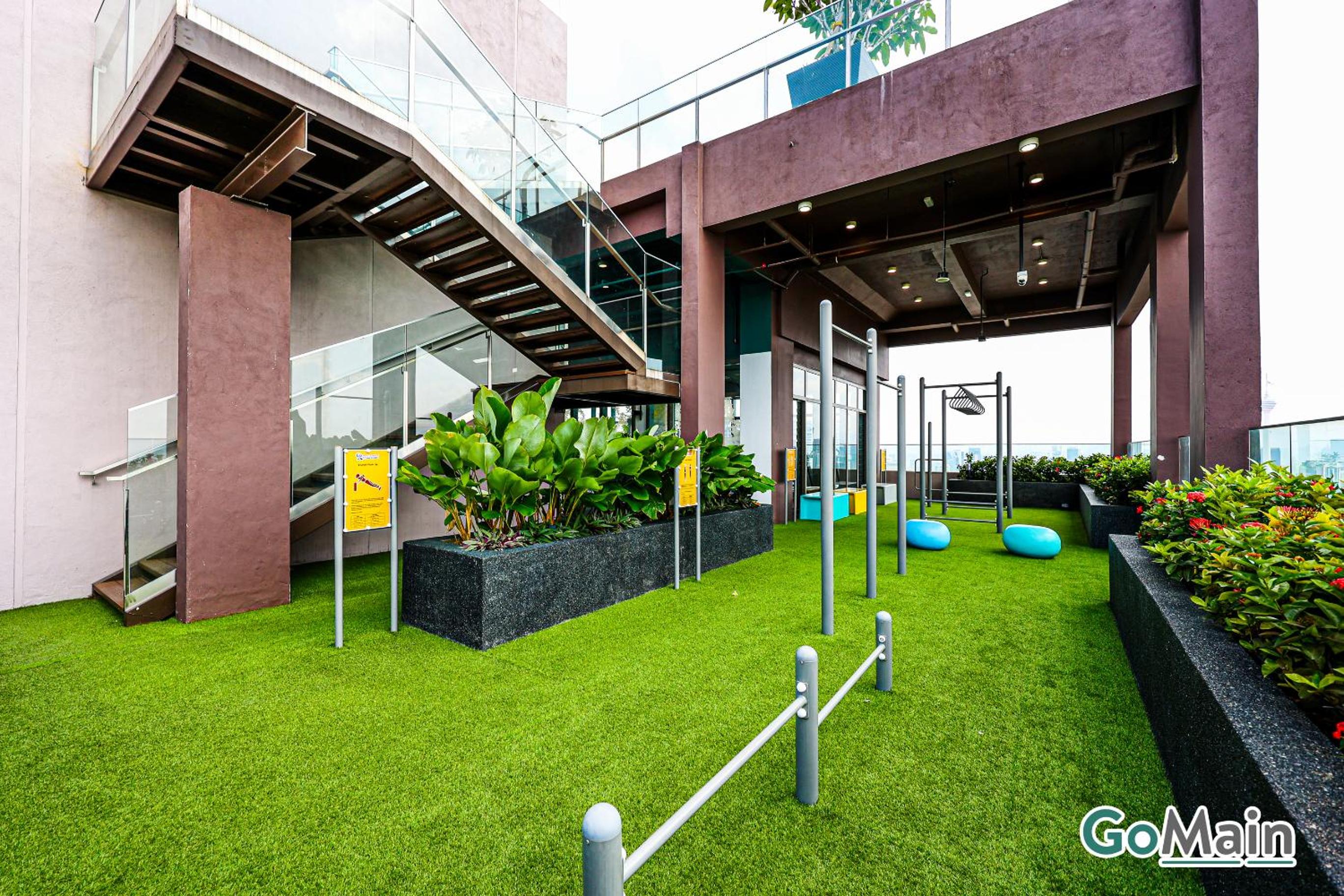 Infinity SkyPool - KL Suite KL Sentral Brickfield by GoMain