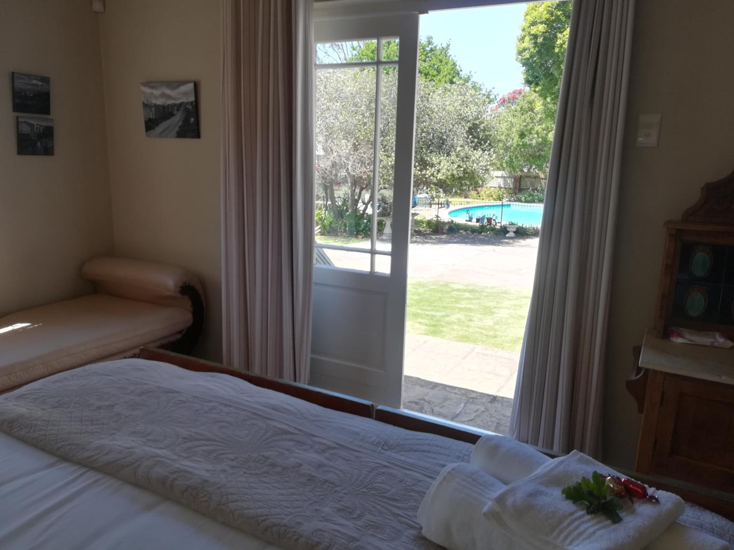 AppleBee Guest Cottages