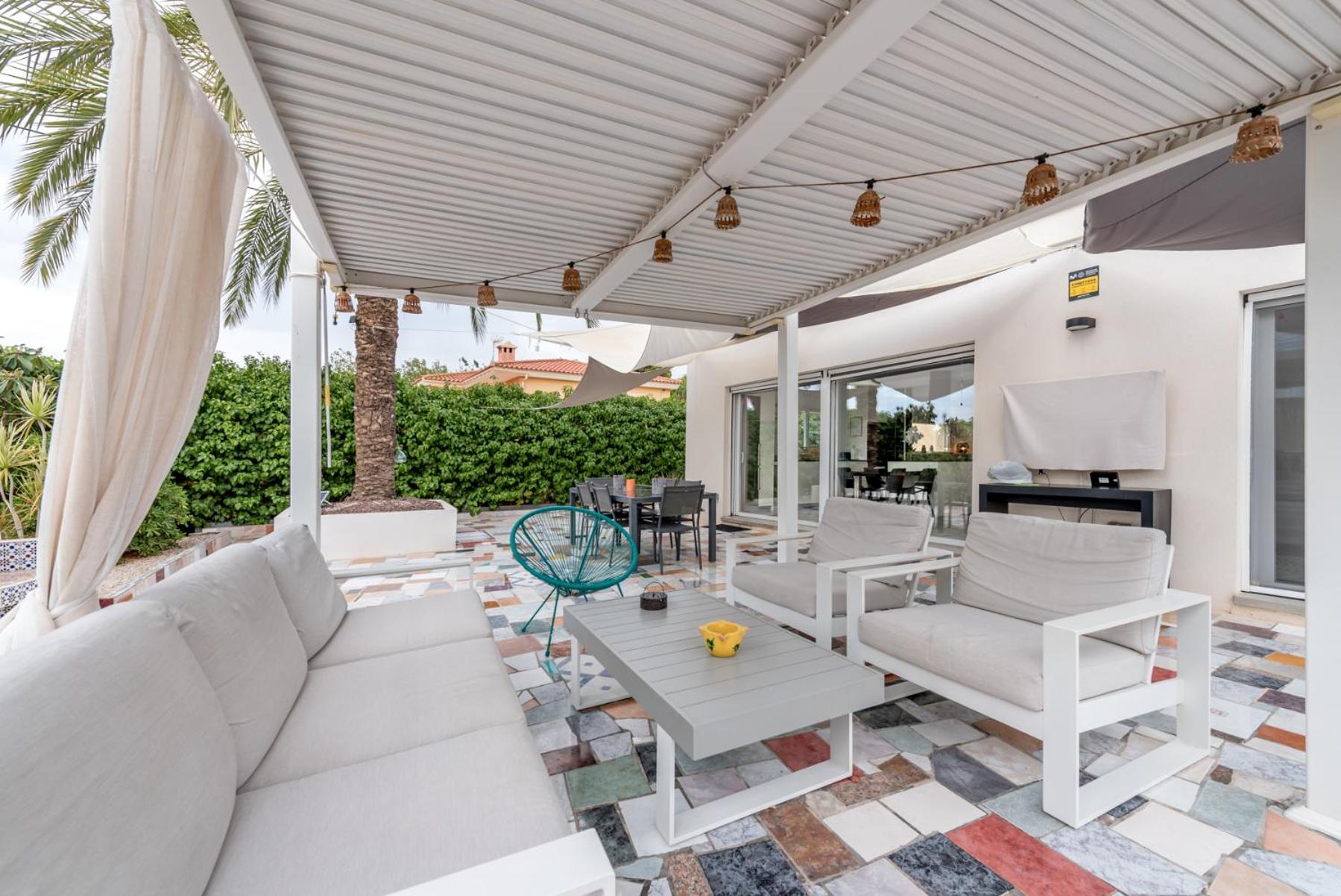 Villa de rêve proche plage avec solarium rooftop
