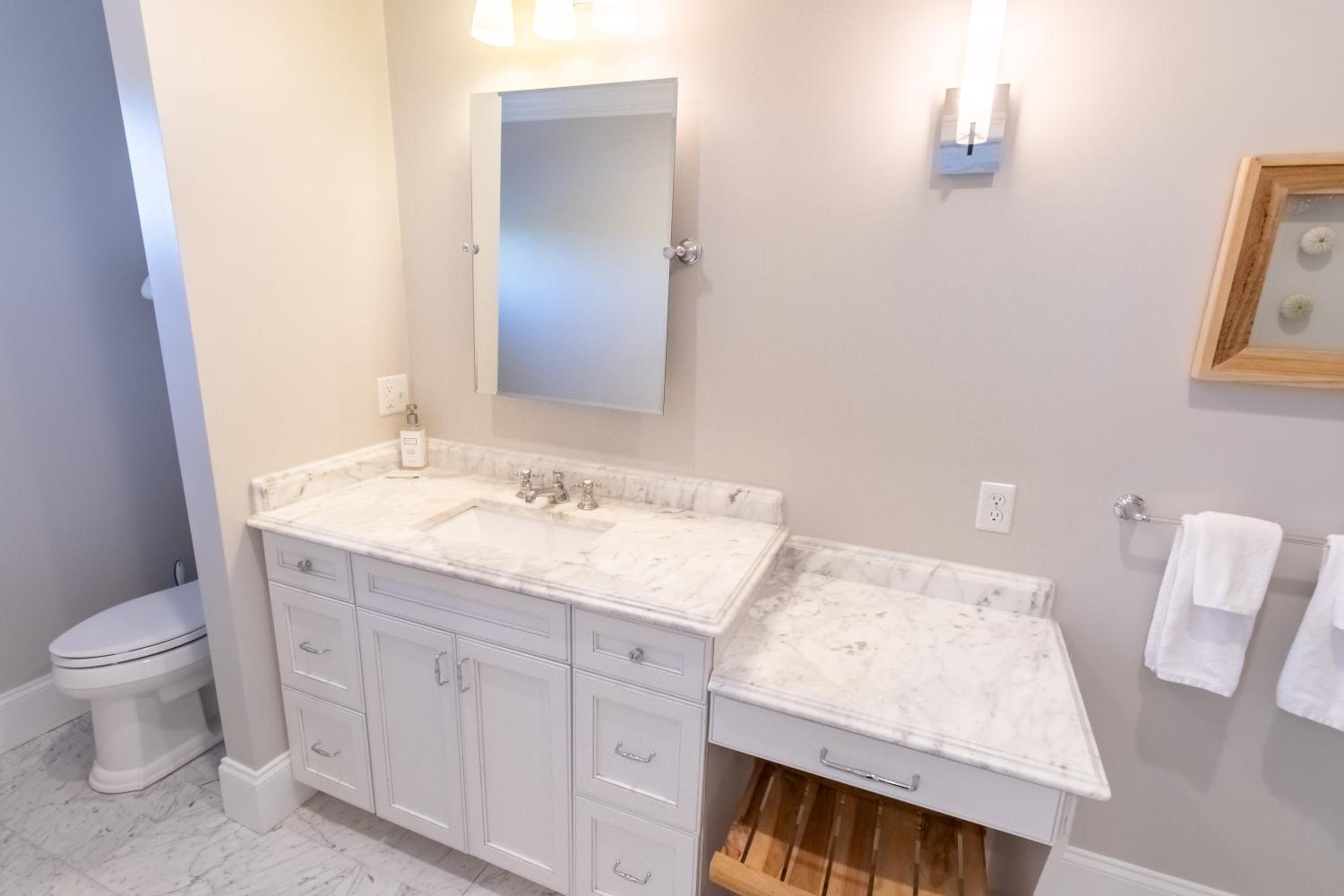 The Newport Lofts - 543 Thames Street