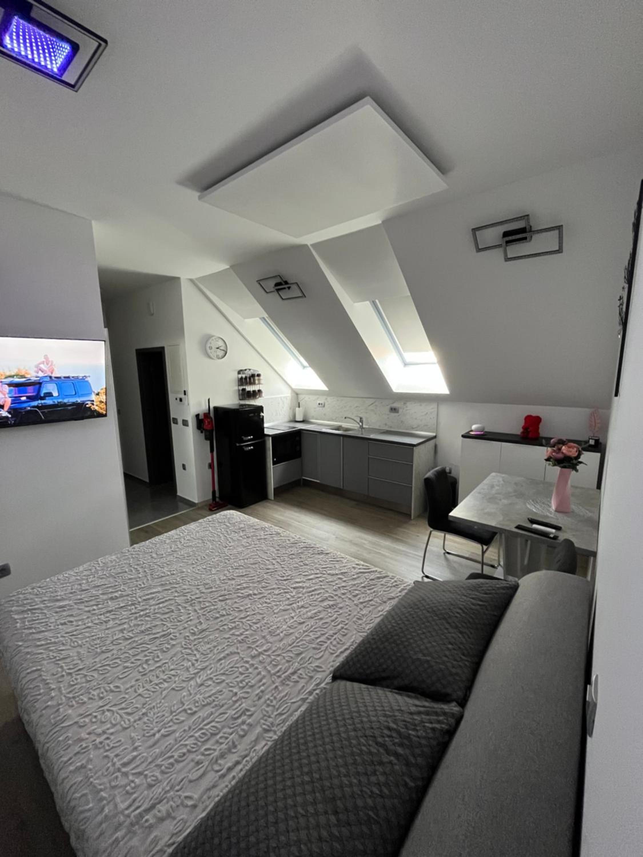 ApartmaSLB