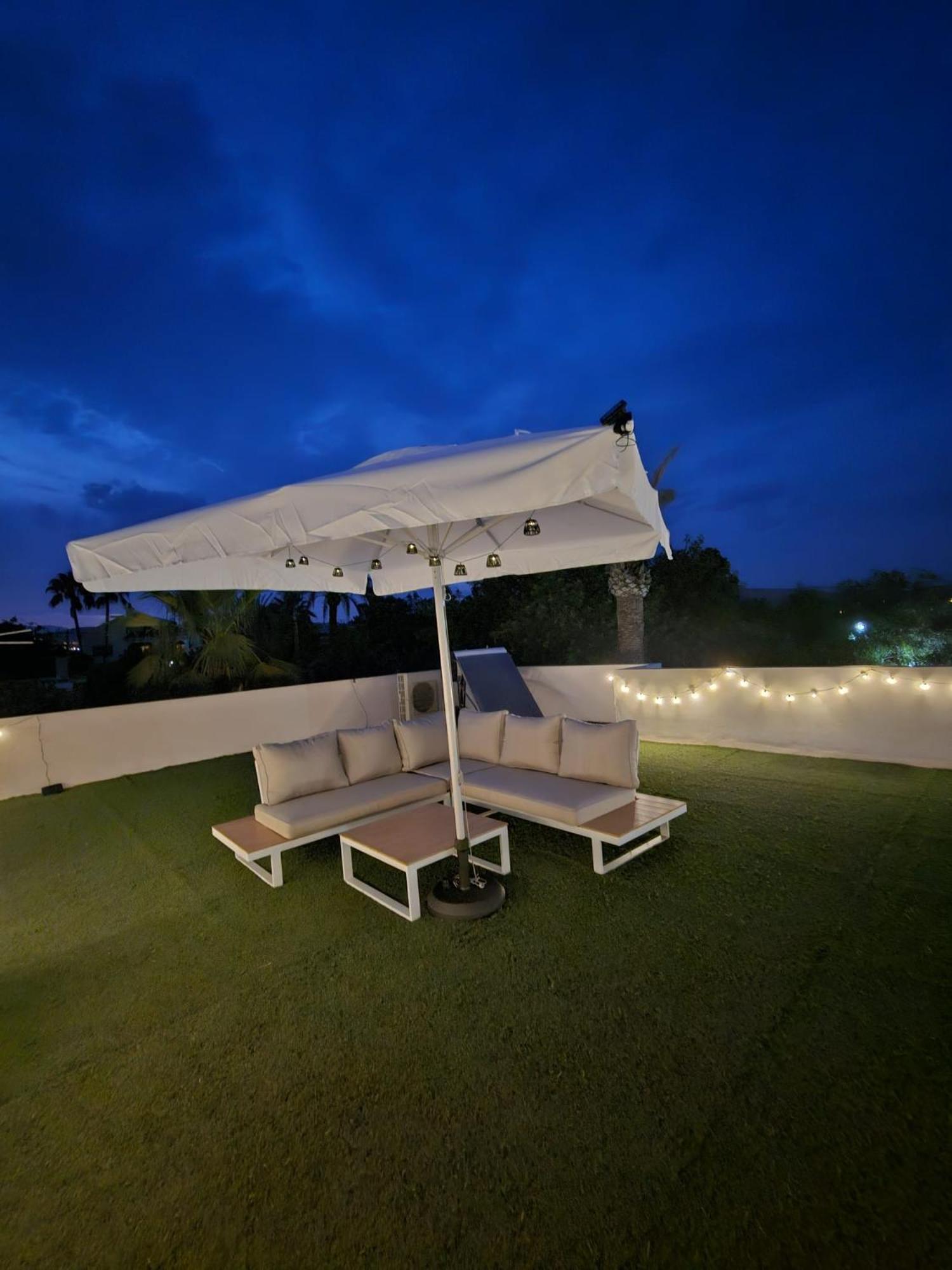 Villa de rêve proche plage avec solarium rooftop