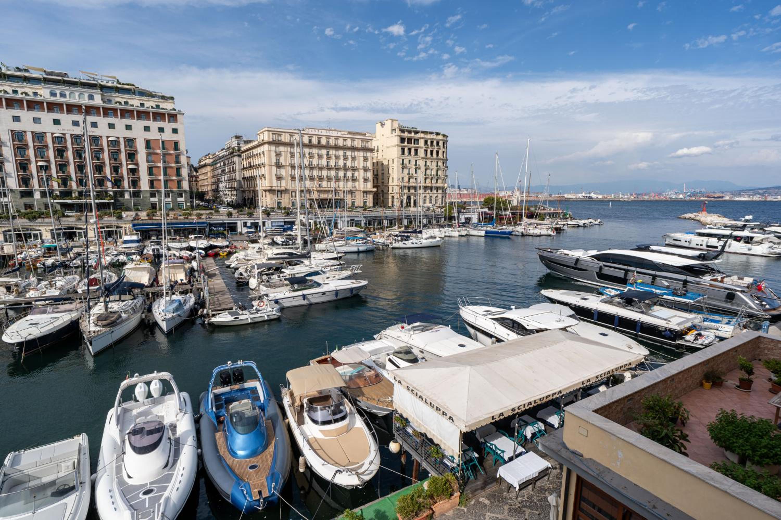Suite Marinari