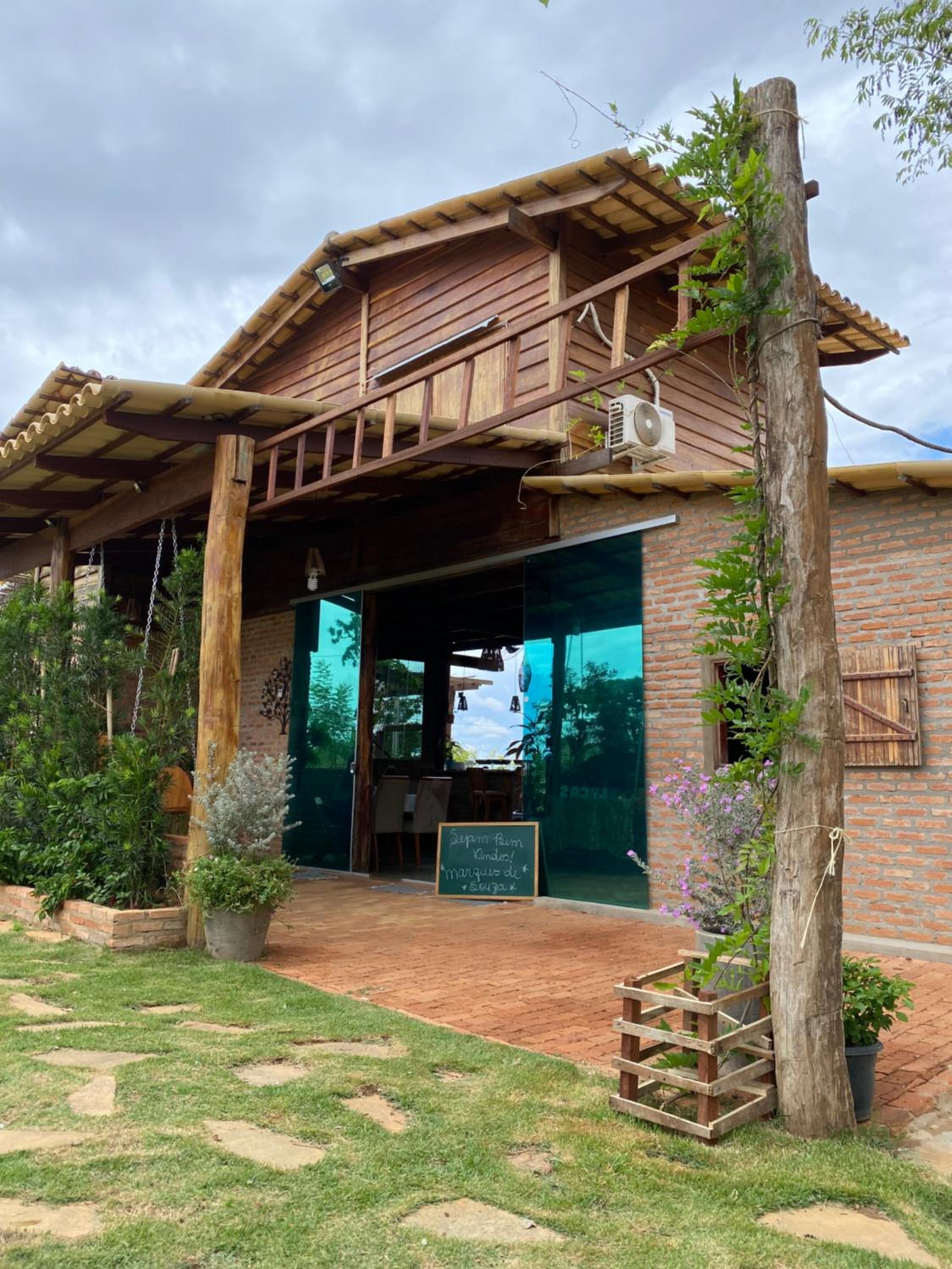 Chalé próximo a Goiânia em Bela Vista de Goiás