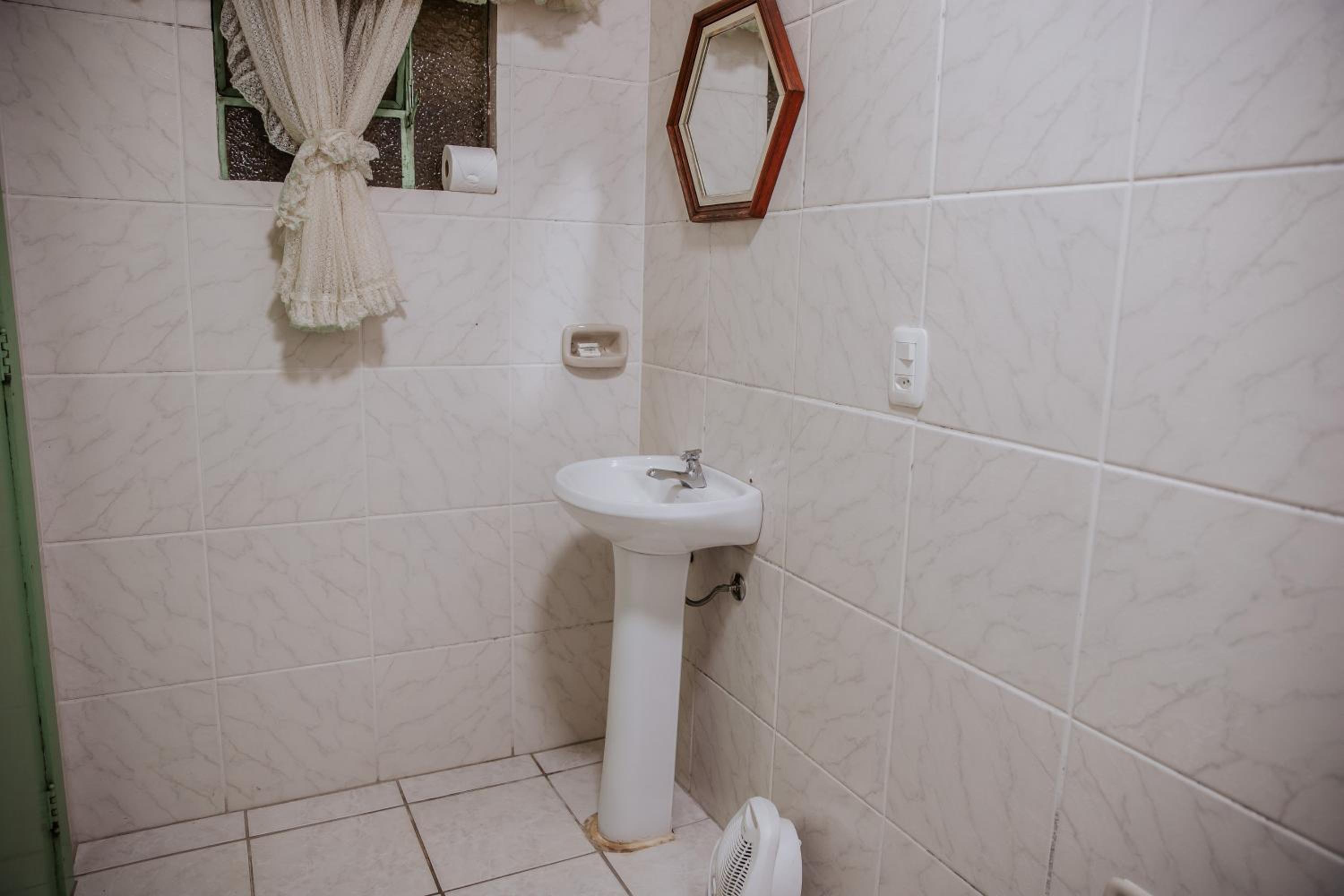Hospedagem Vila Suiça Centro