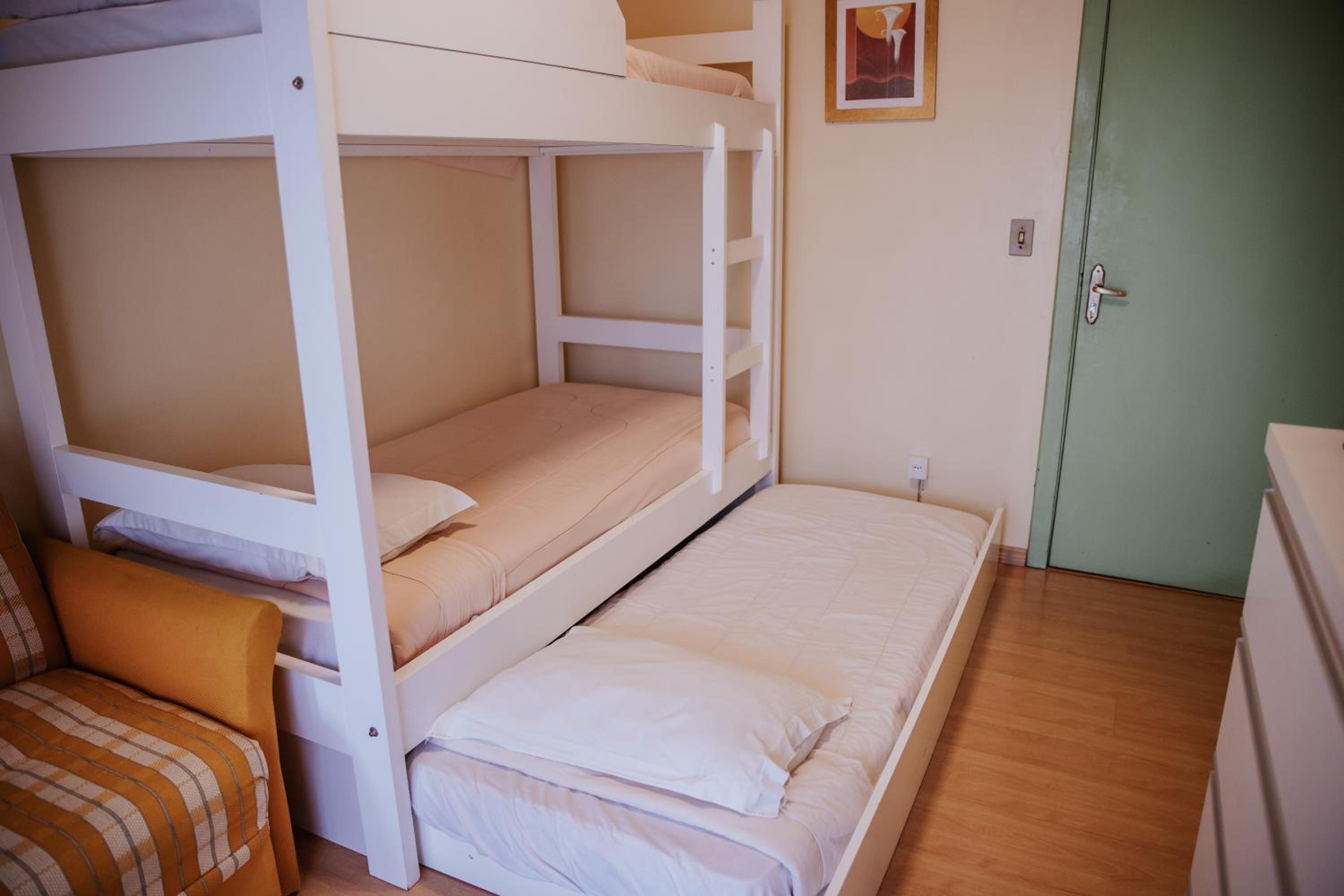 Hospedagem Vila Suiça Centro