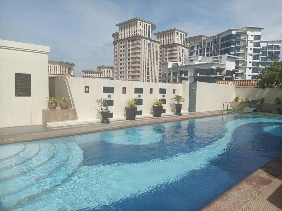 Mediterranean inspired place near Venetian Mall view 4