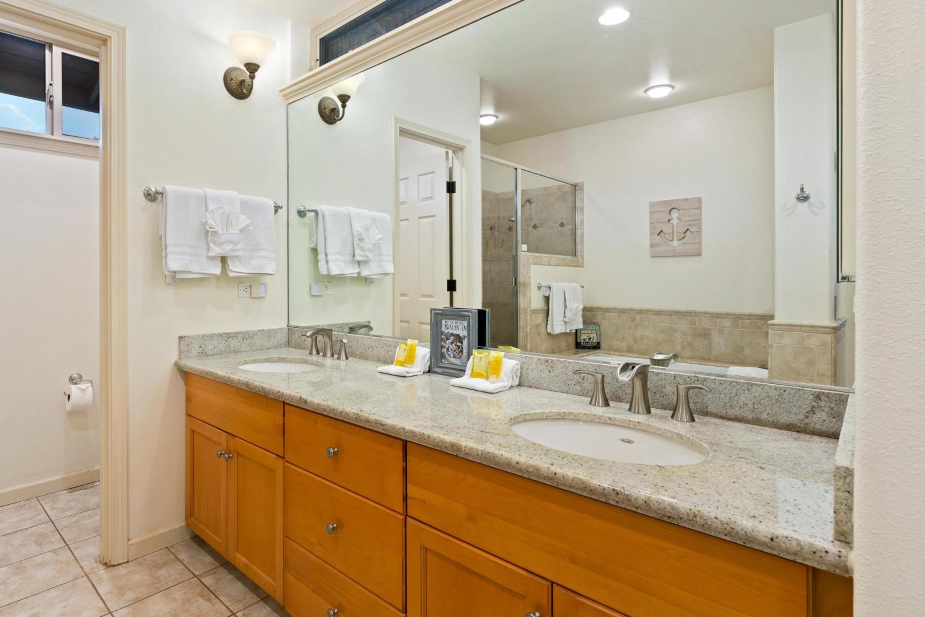 Includes Mauna Lani Beach Club Pass 1506 Fairways at Mauna Lani - Property Image 29