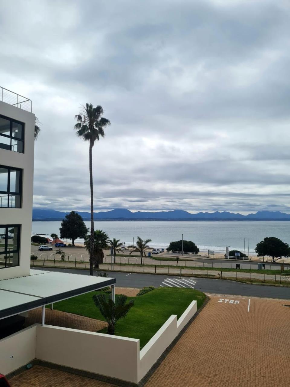 Point Village Accommodation - Santos 57 view 5
