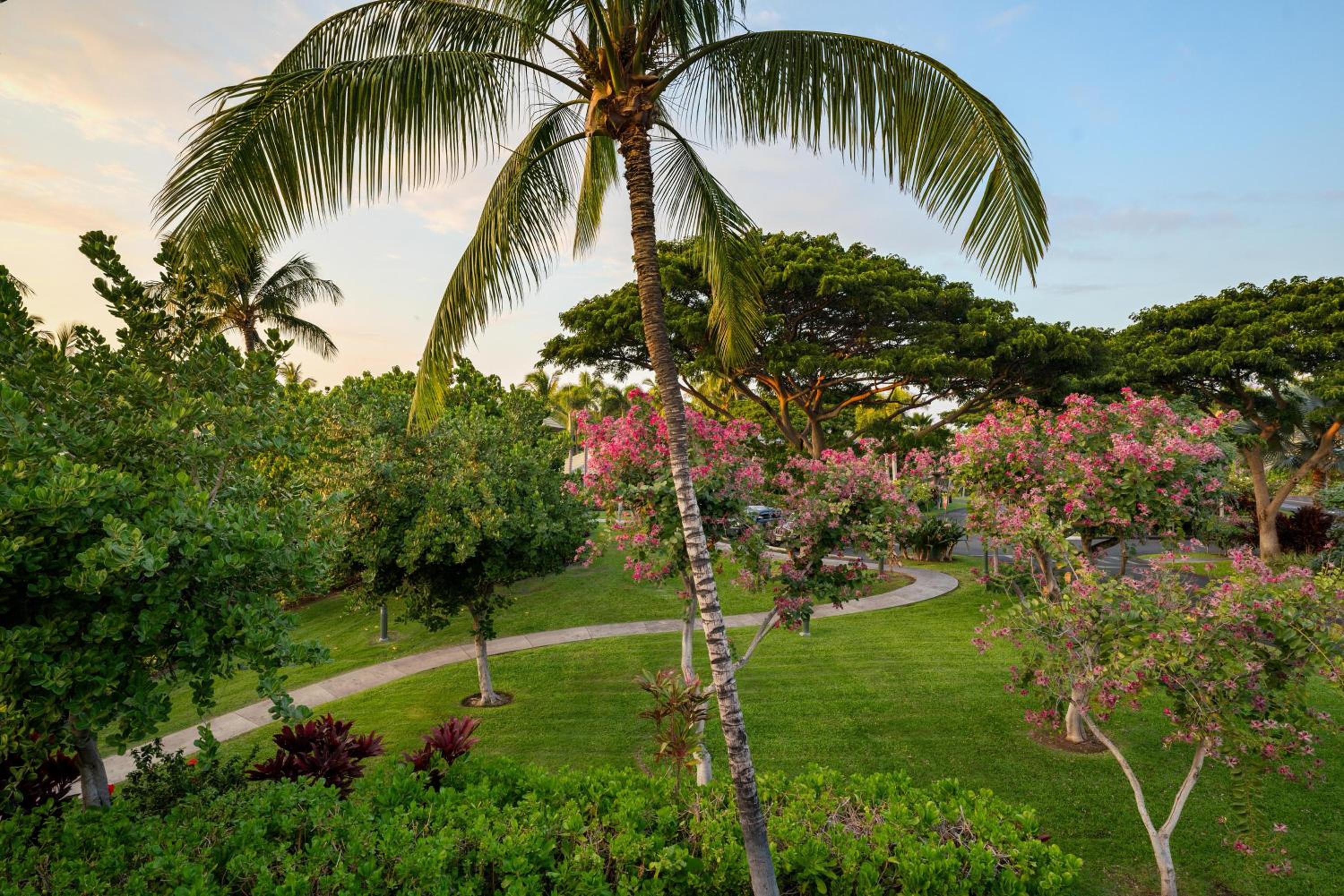 Includes Mauna Lani Beach Club Pass 1506 Fairways at Mauna Lani - Property Image 8