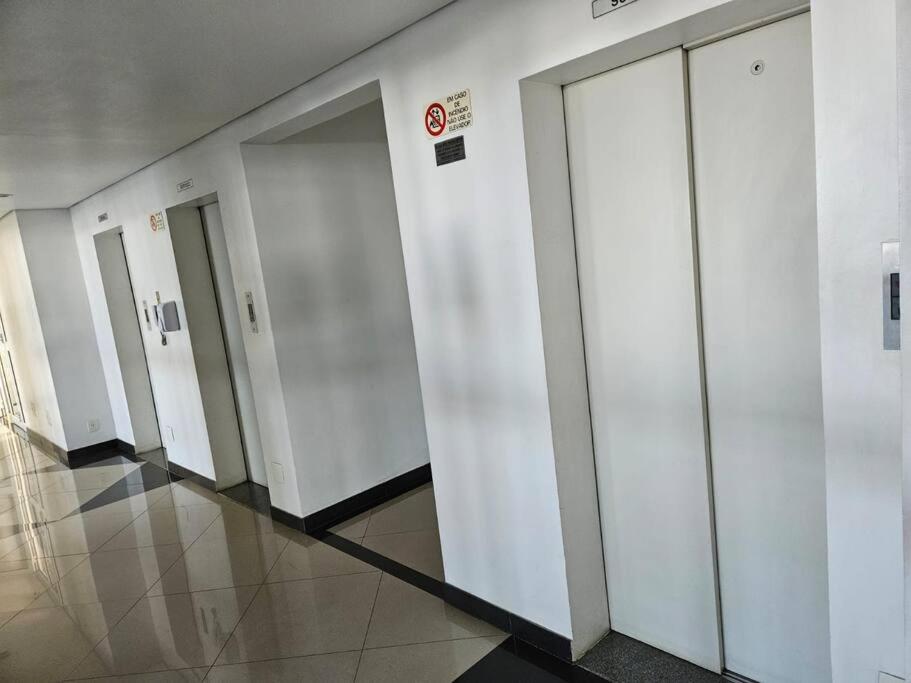 Apto completo super confortável e moderno próximo Metro Vila Madalena