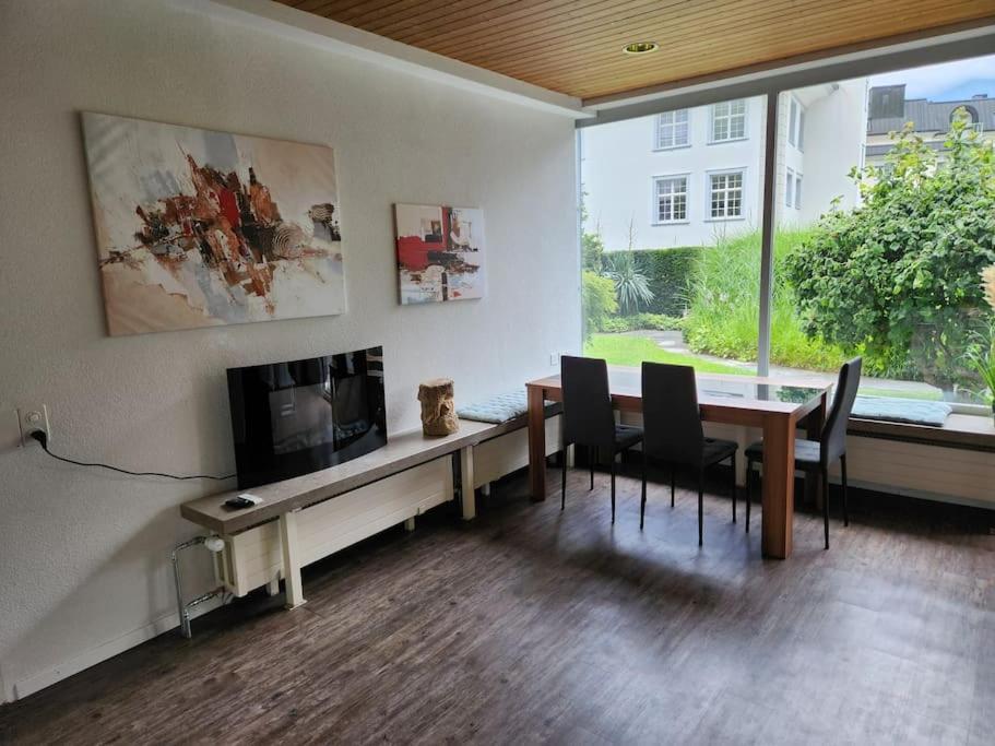 Schöne ruhige Wohnung mit Sicht auf den Innenpark