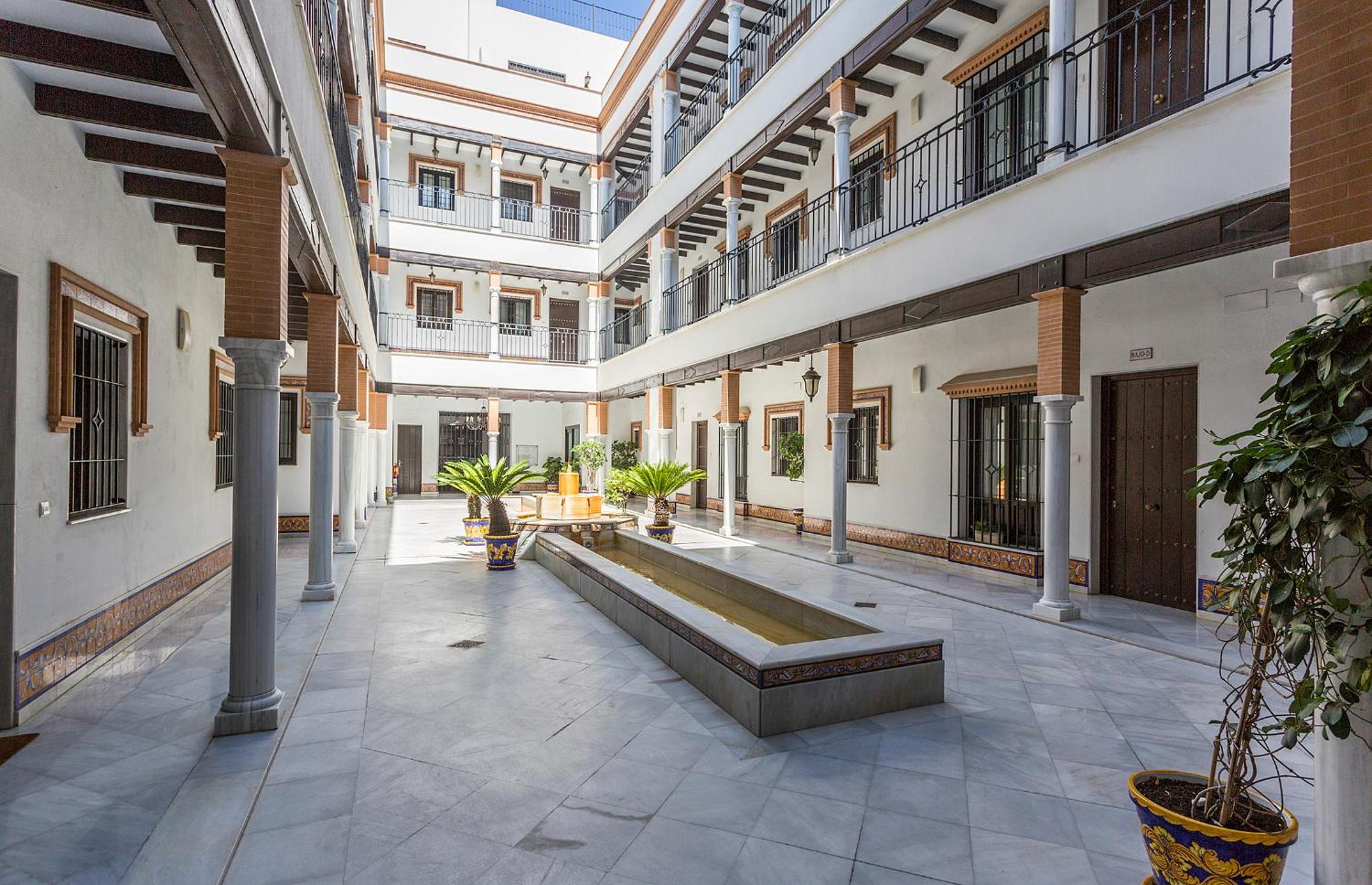 Santa Catalina Patio Andaluz Centrico 2 Rooms