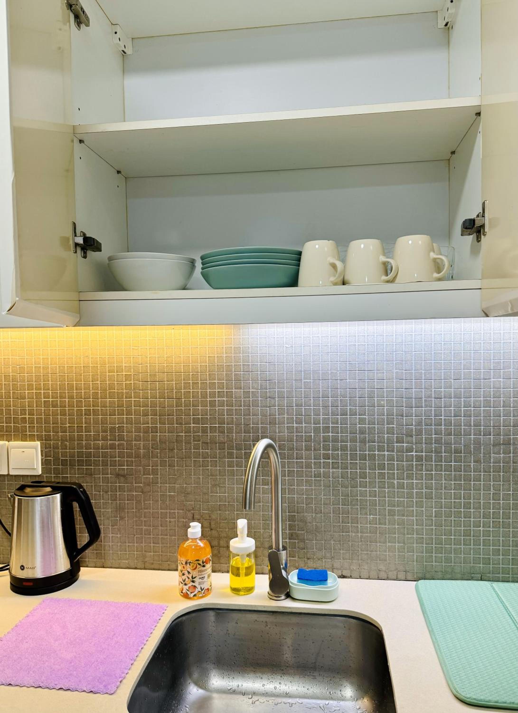 Heart of KL Near Bukit Bintang MRT& Pavillion KL 1 to 6pax