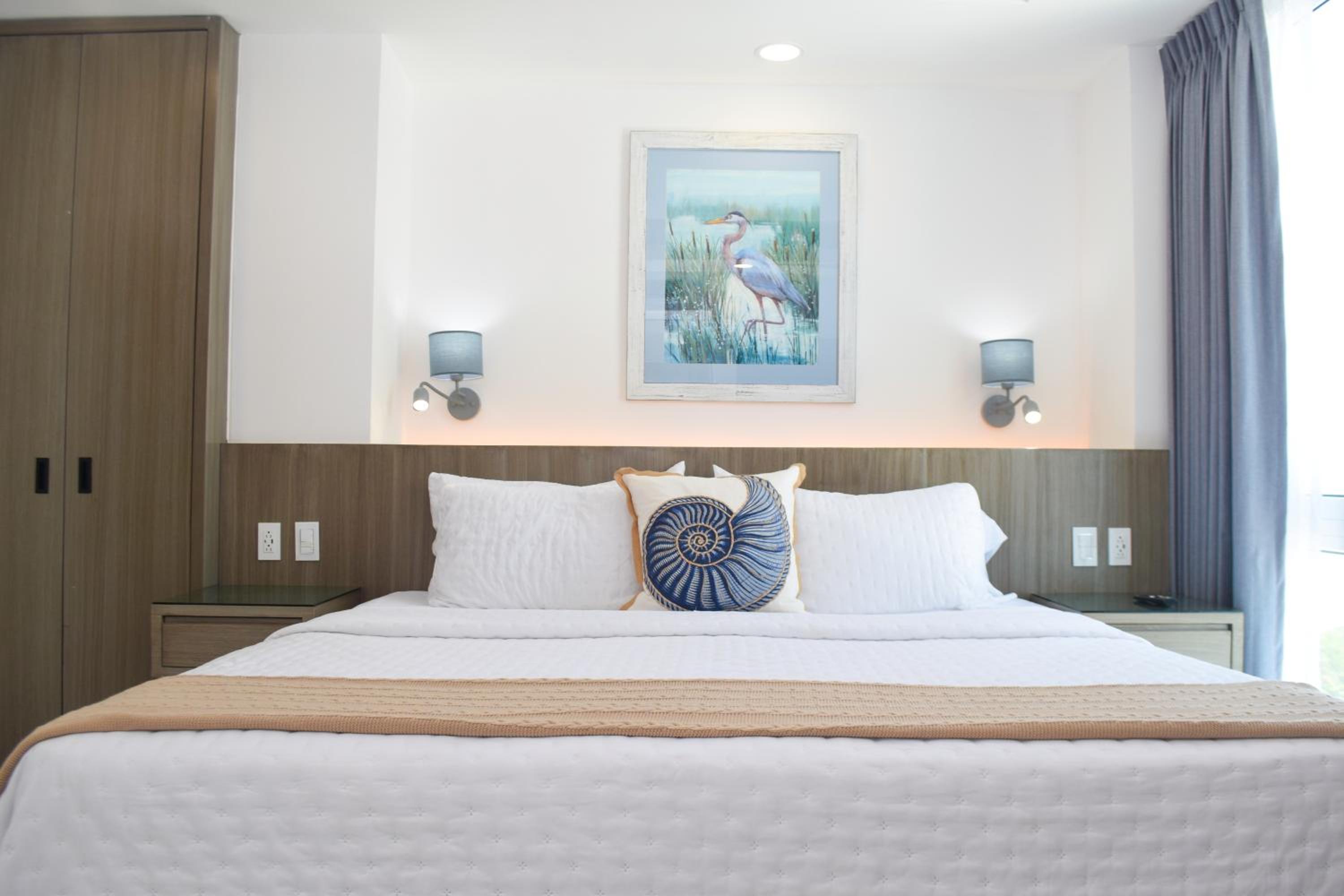 New studio at the Beach, pool, gym, spa 2D